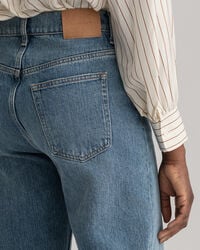 Relaxed Straight Leg High-Waisted Rip Jeans