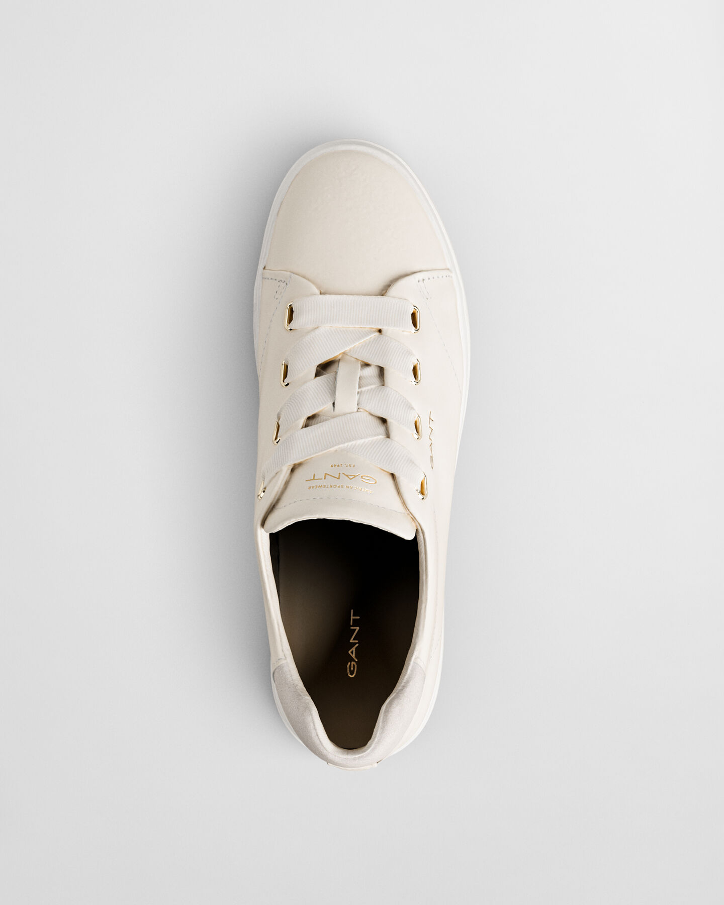 Avona Leather Sneakers