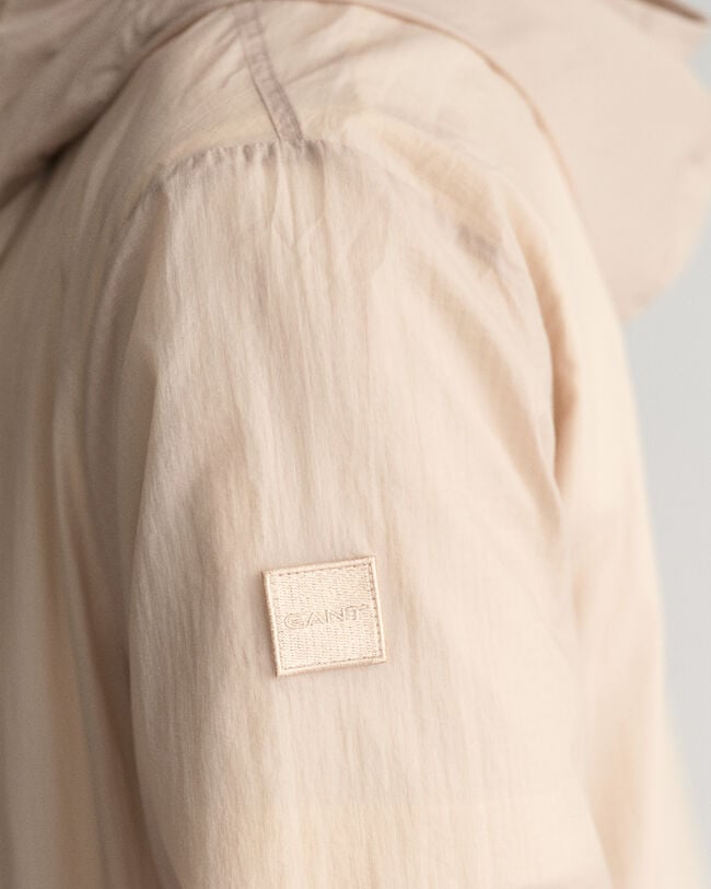 Packable Lightweight Windbreaker