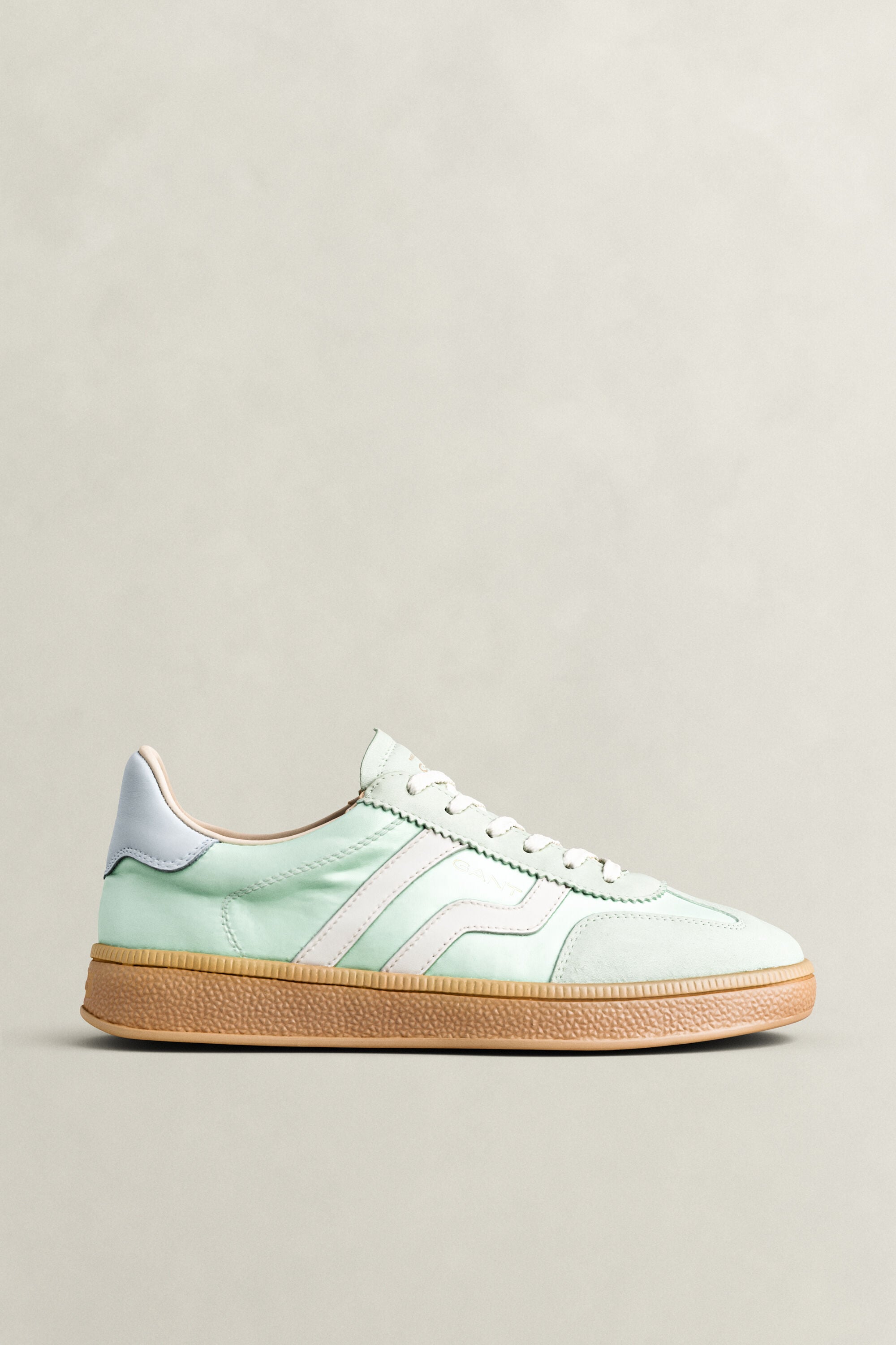 Cuzima Sneakers