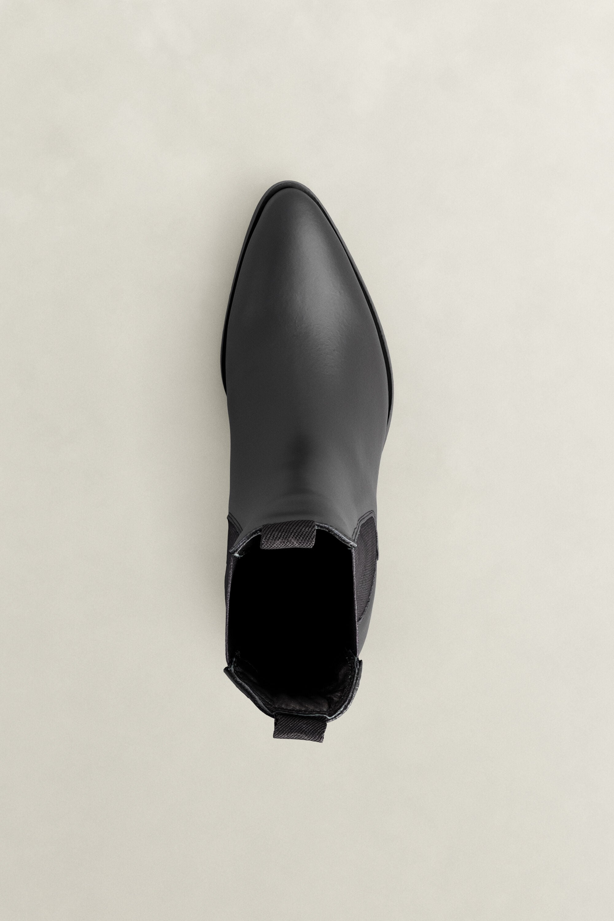 St Broomly Leather Chelsea Boots