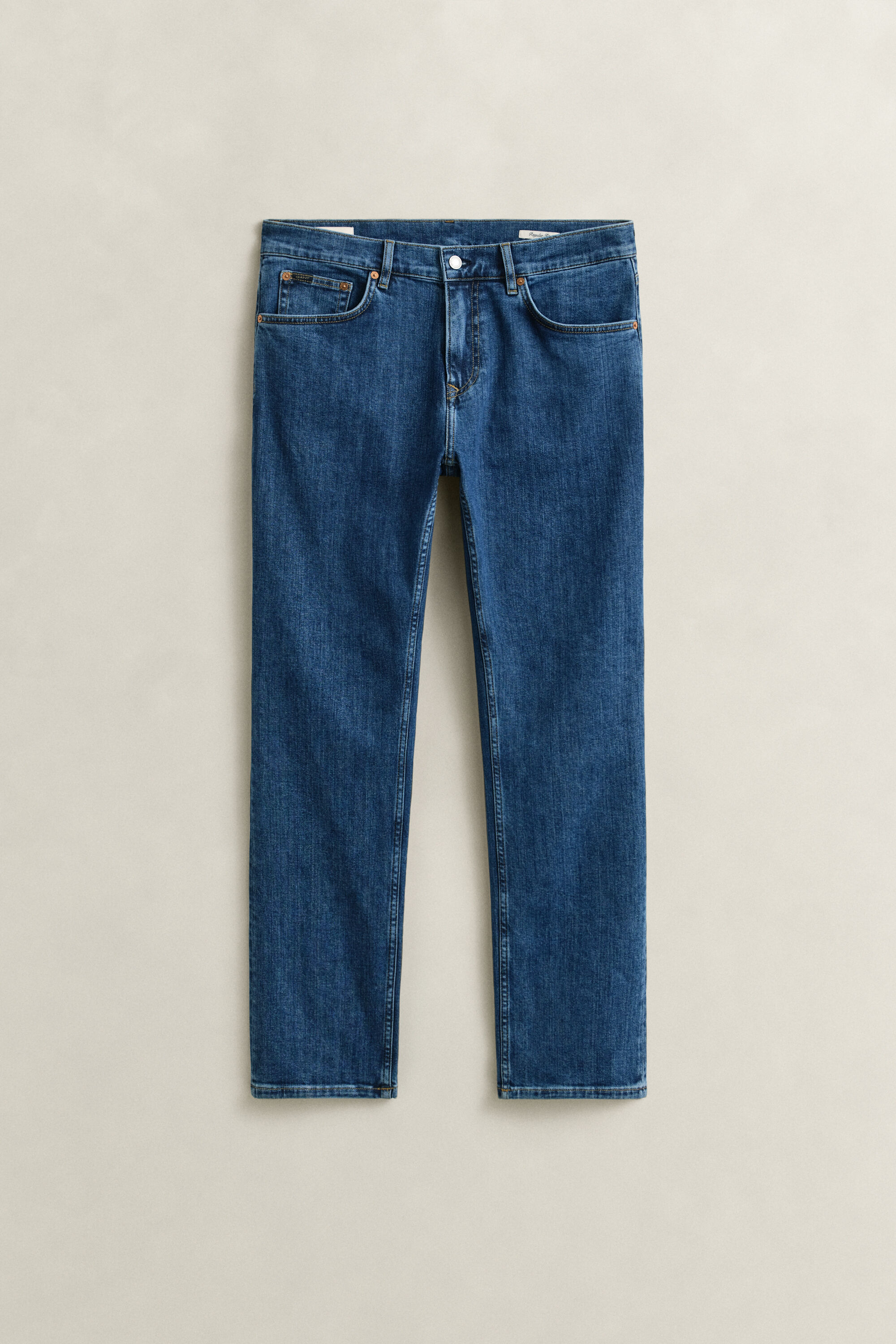 Regular Fit Clean Wash Jeans