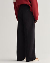 Pleated Volume Chinos