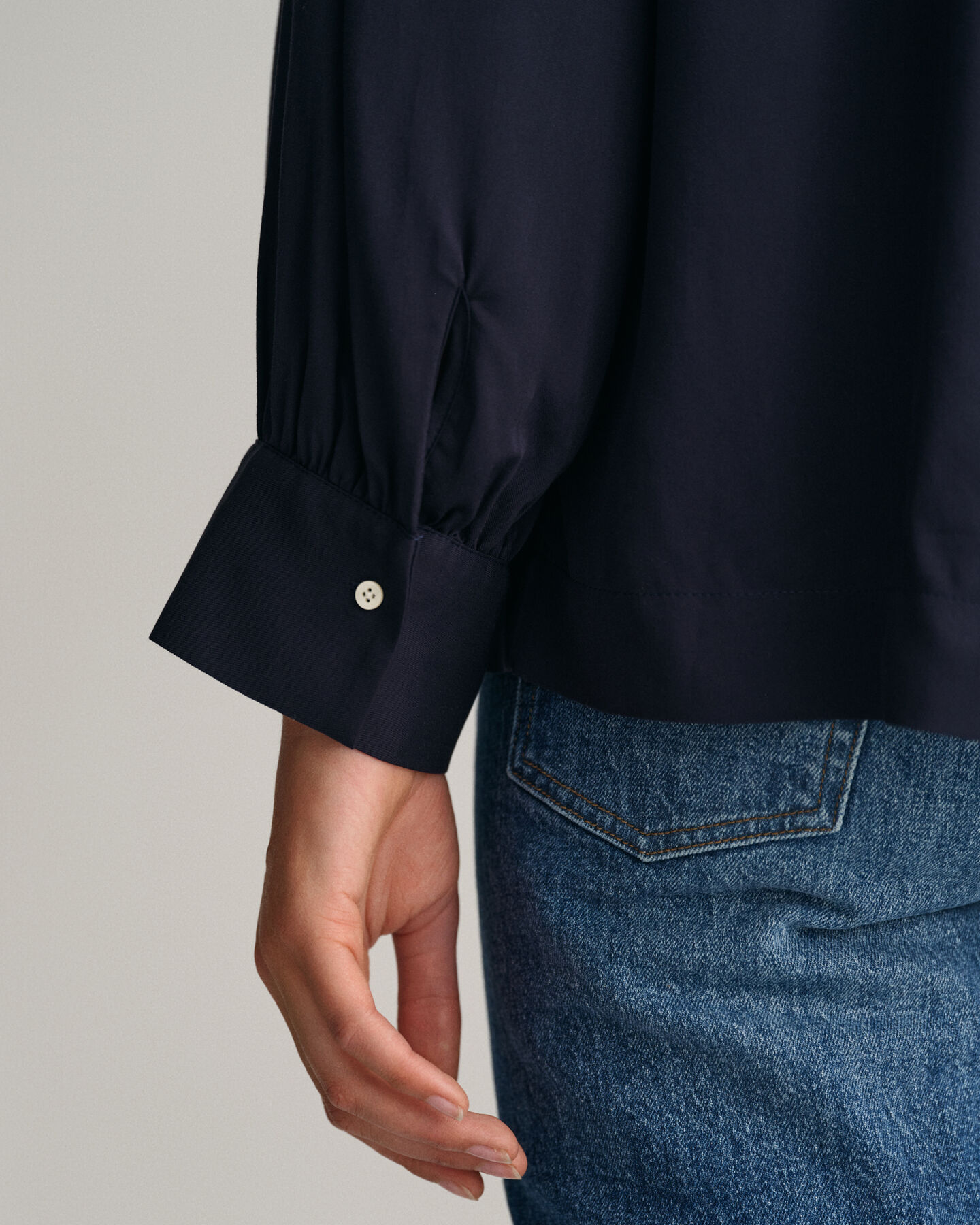 Relaxed Fit Wide Cuff Blouse