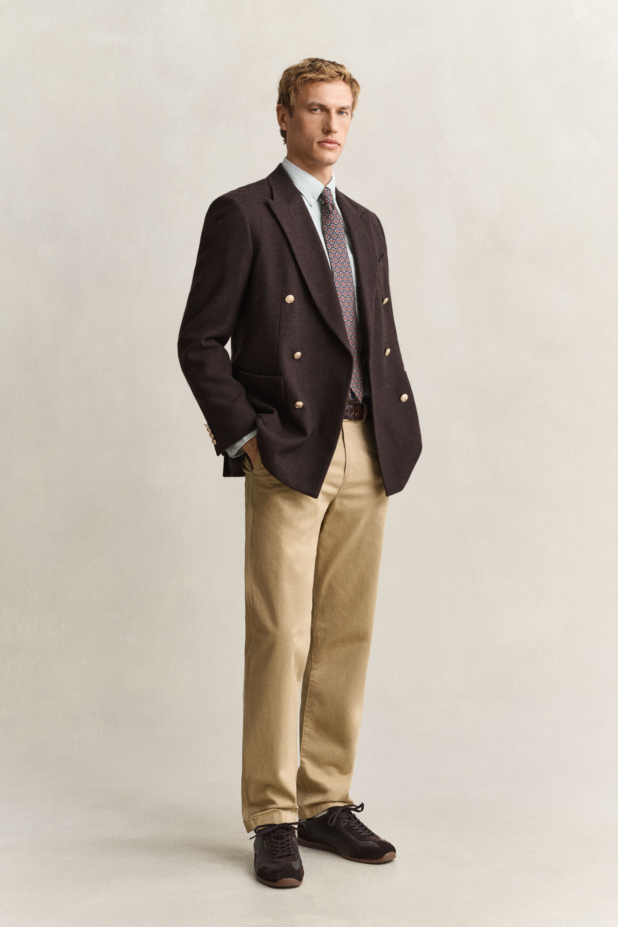 Regular Fit Classic Chinos