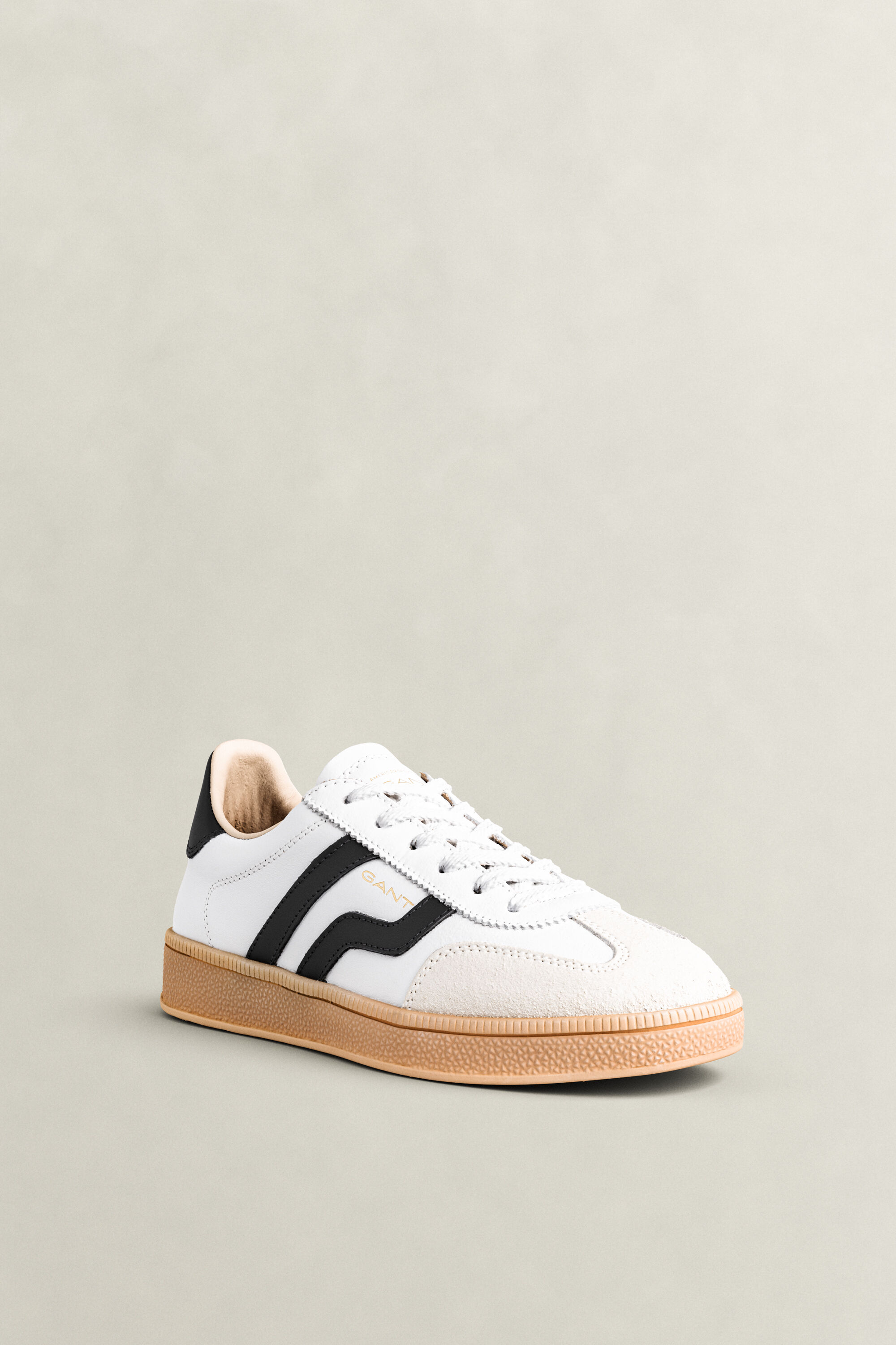 Cuzima Leather Sneakers — WHITE
