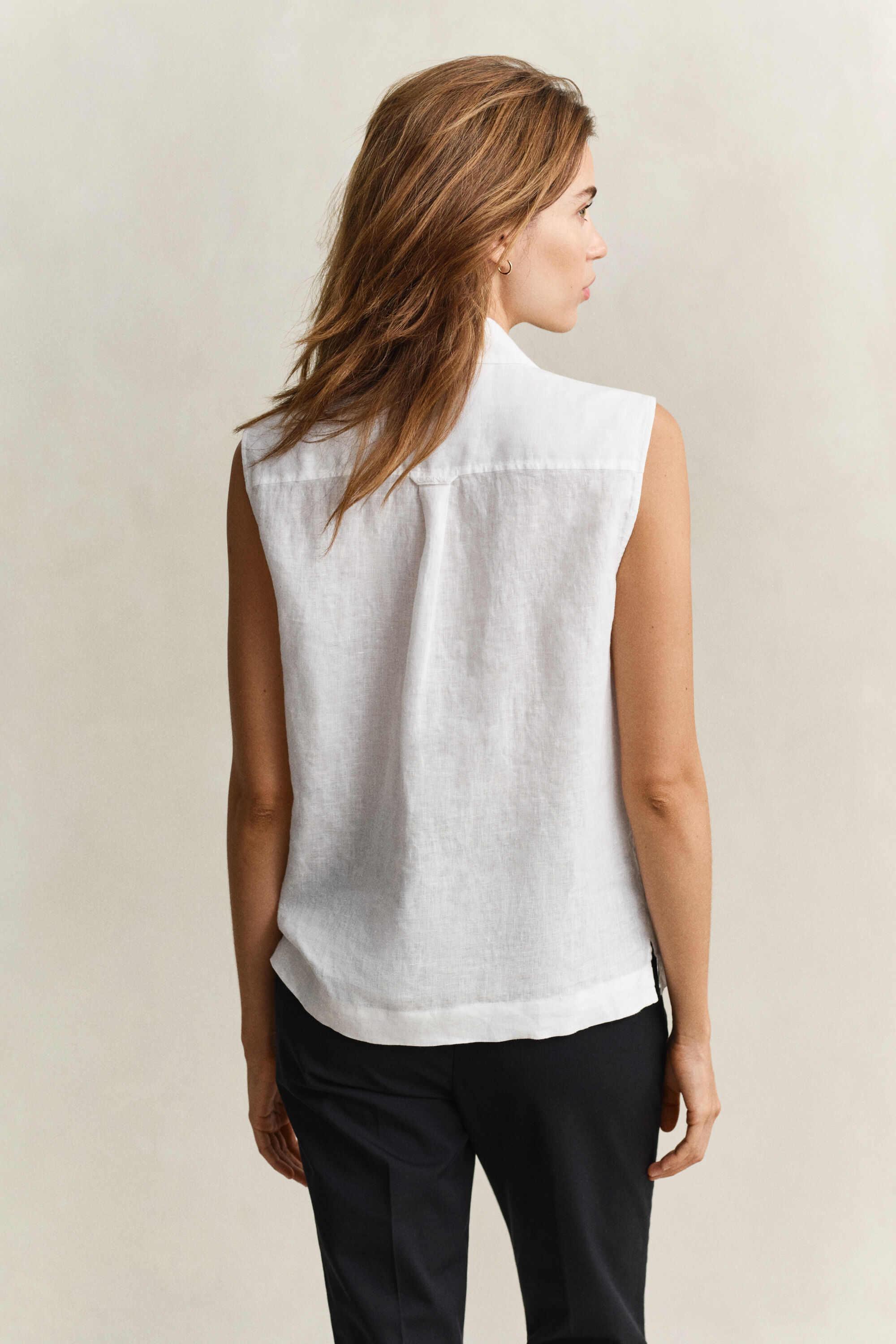 Sleeveless Linen Shirt