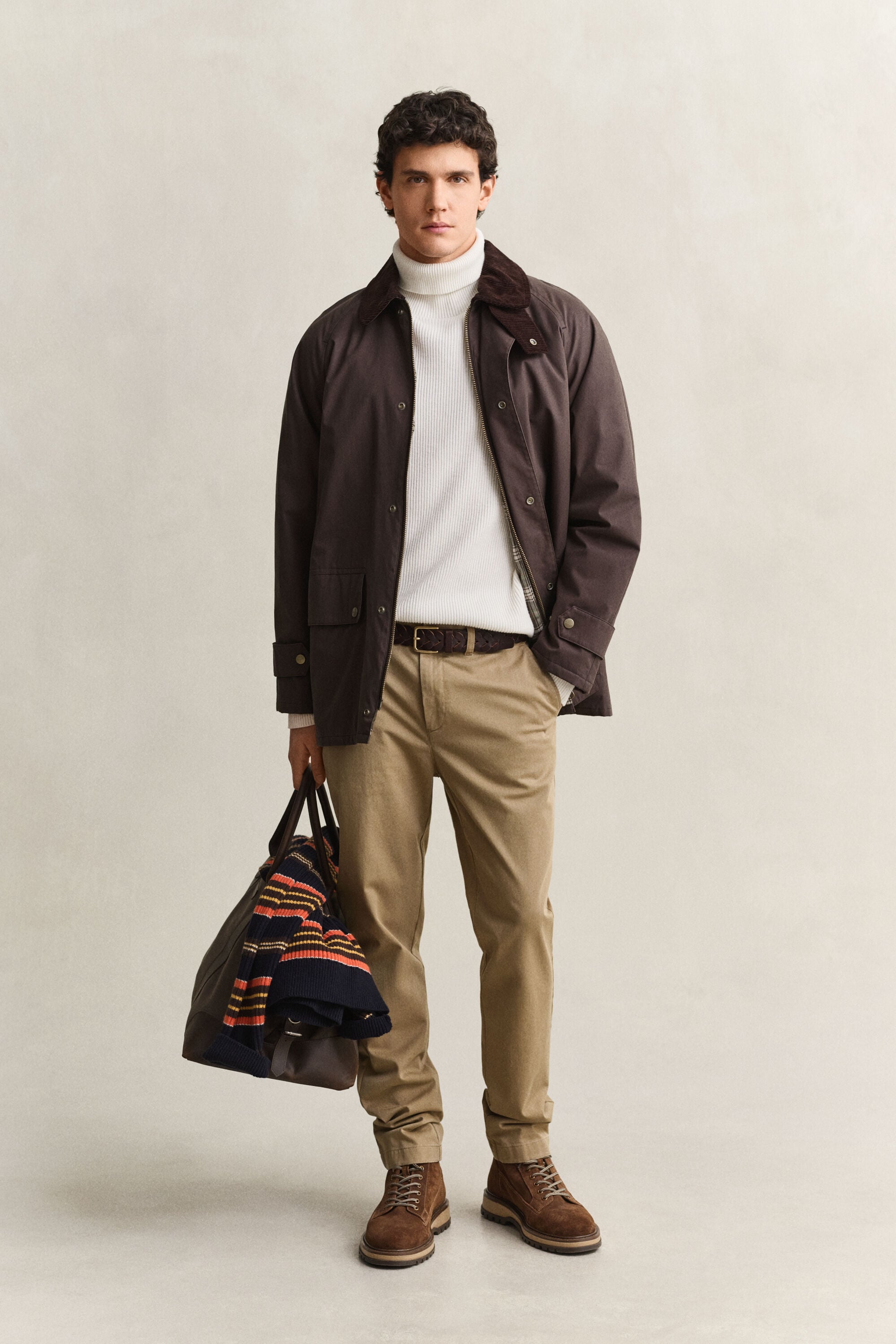 Slim Fit Comfort Chinos