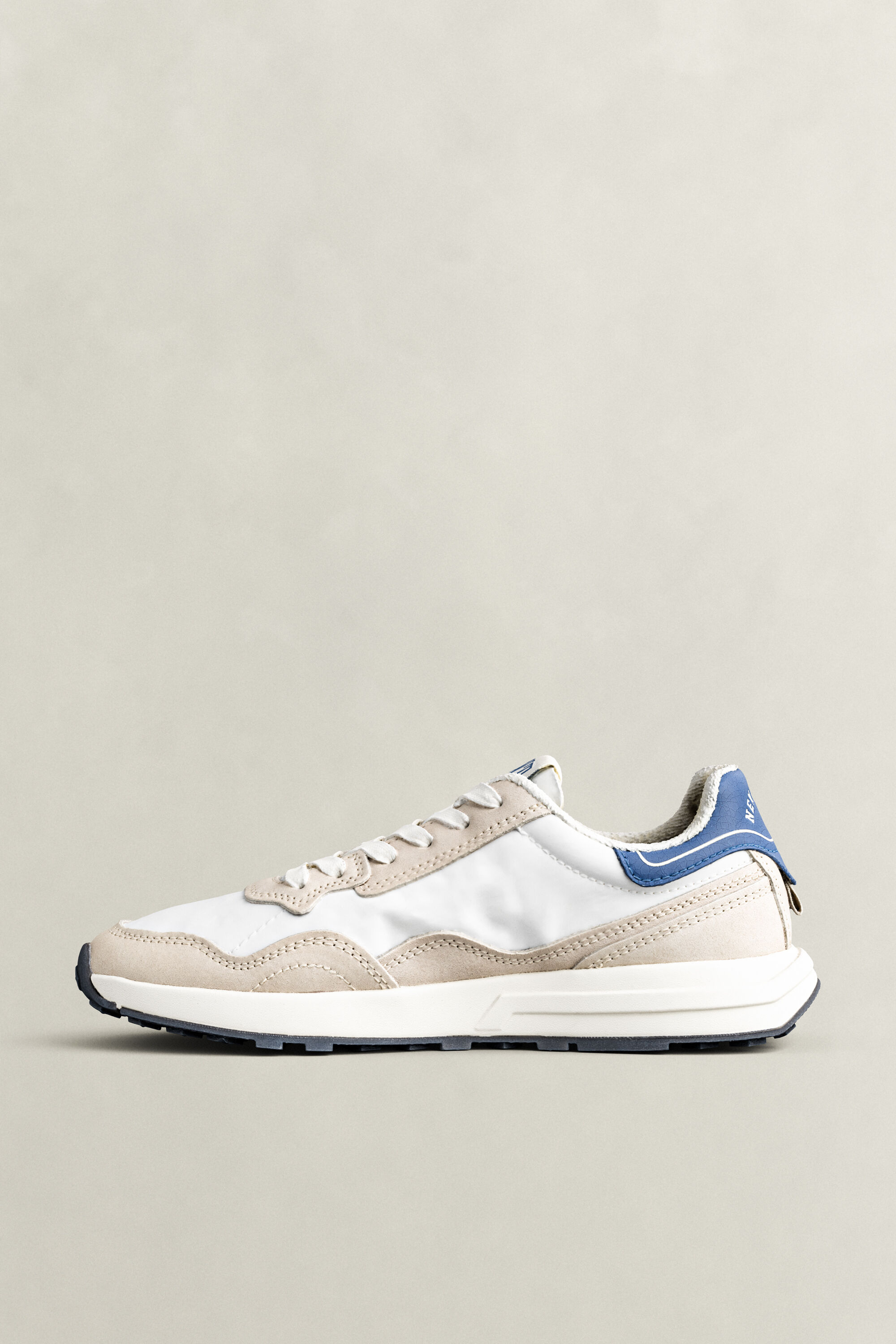 Youtron Sneakers — PUTTY
