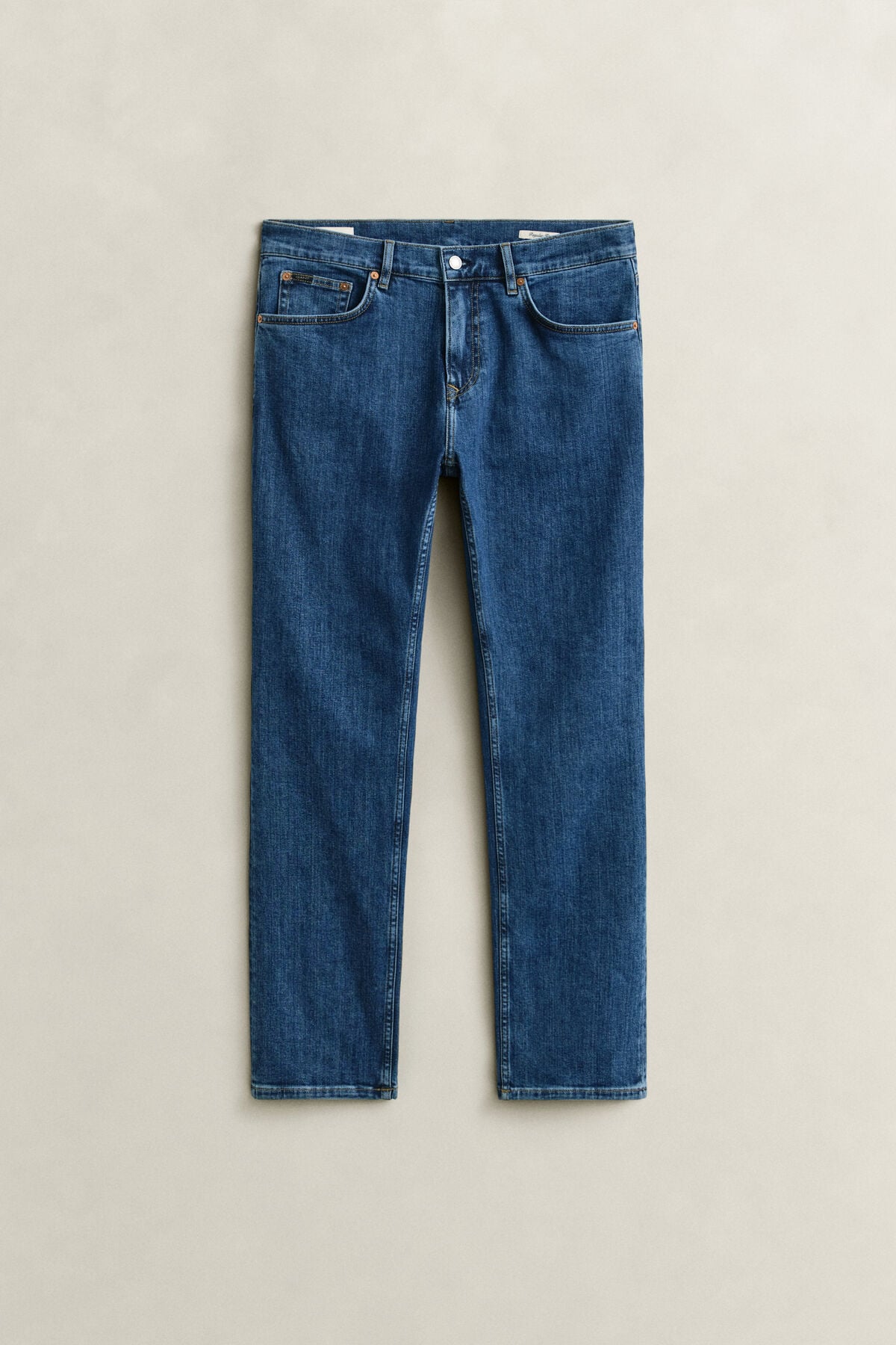 Regular Clean Wash Jeans — MID BLUE VINTAGE