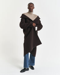 Stretch Cotton Cable Knit Turtleneck Sweater