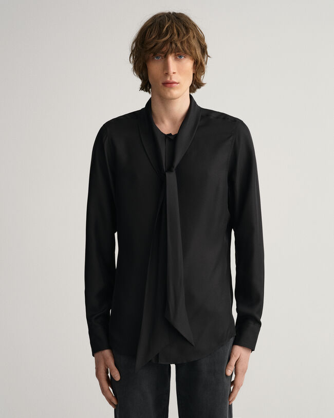 Slim Fit Solid Bow Tie Shirt