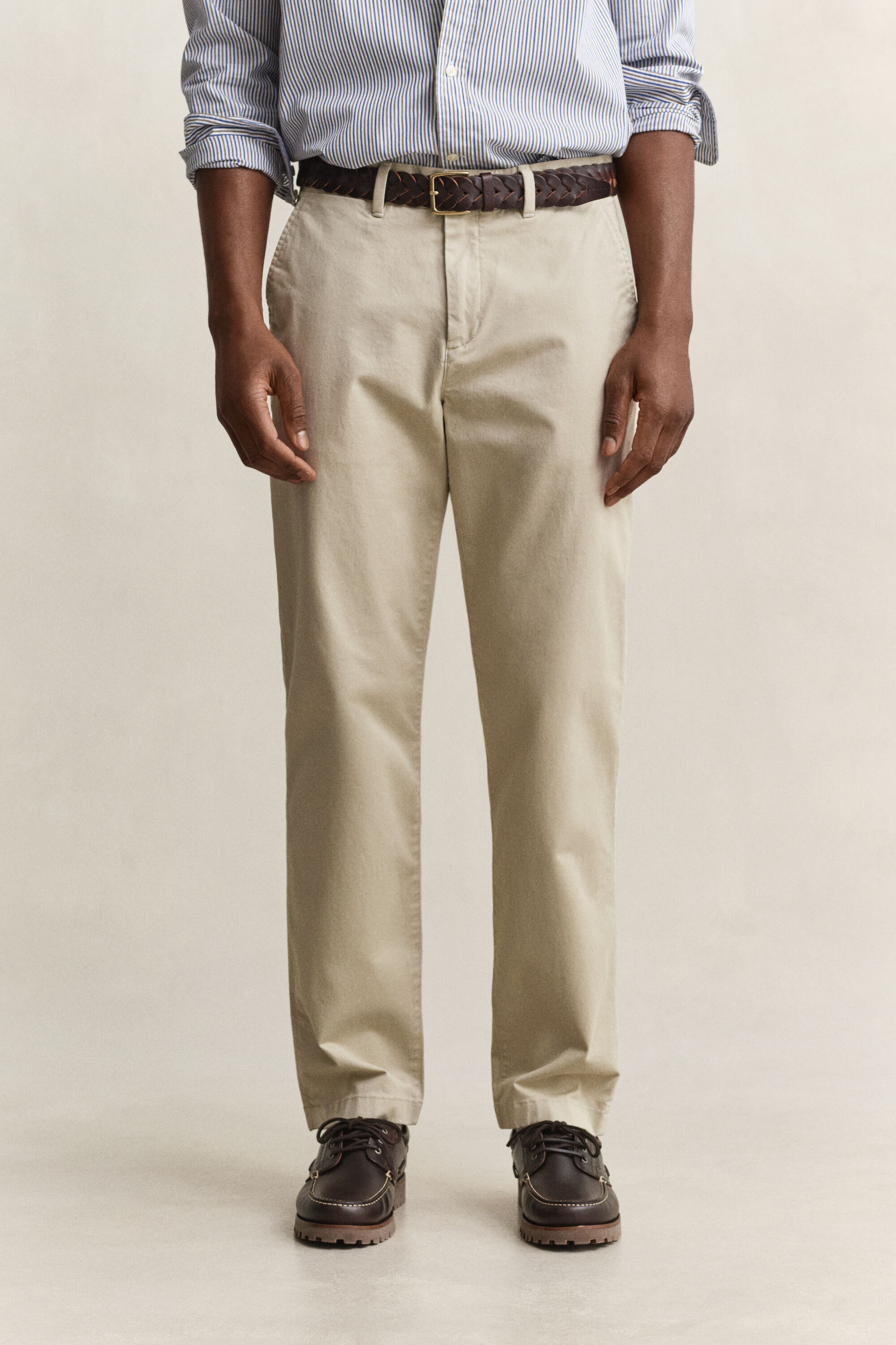 Regular Fit Classic Chinos