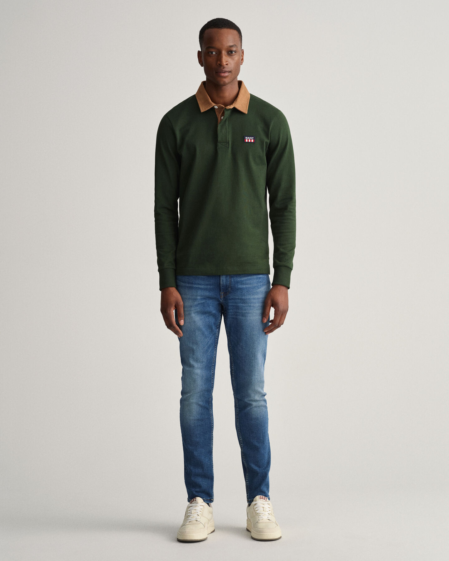 Maxen Extra Slim Fit Retro Shield Jeans