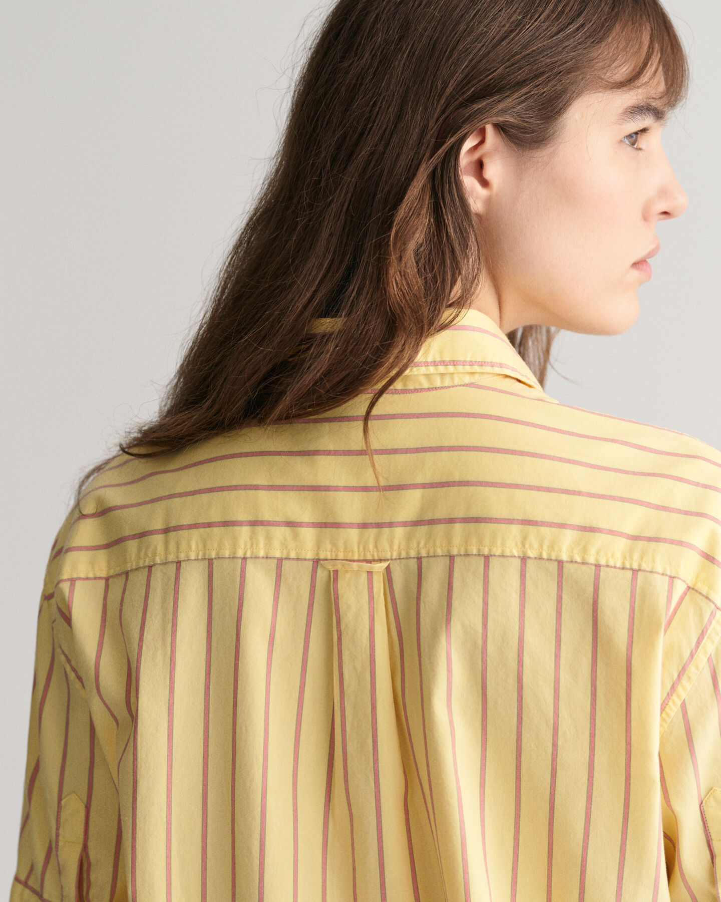 Relaxed Fit Striped Luxury Oxford Short Sleeve Shirt