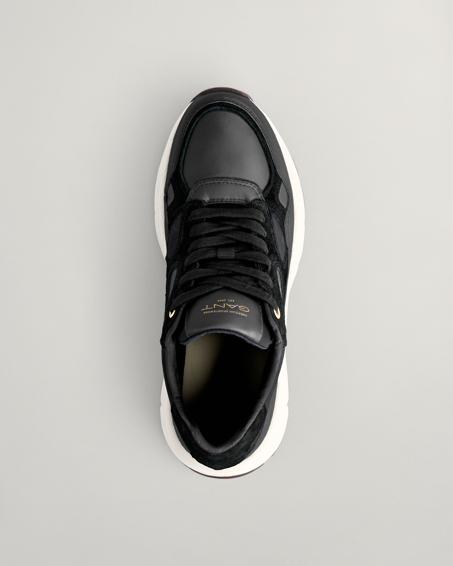 Neuwill Sneakers