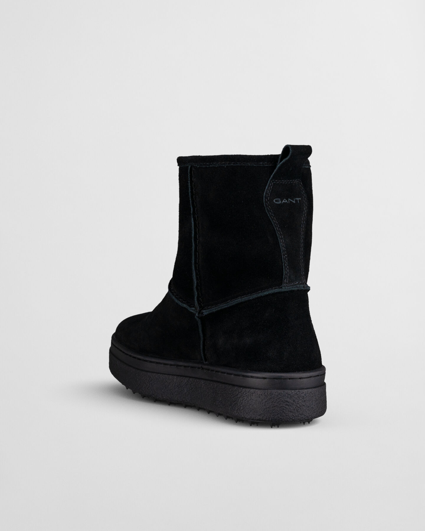 Snowhill Pull-On Suede Boots
