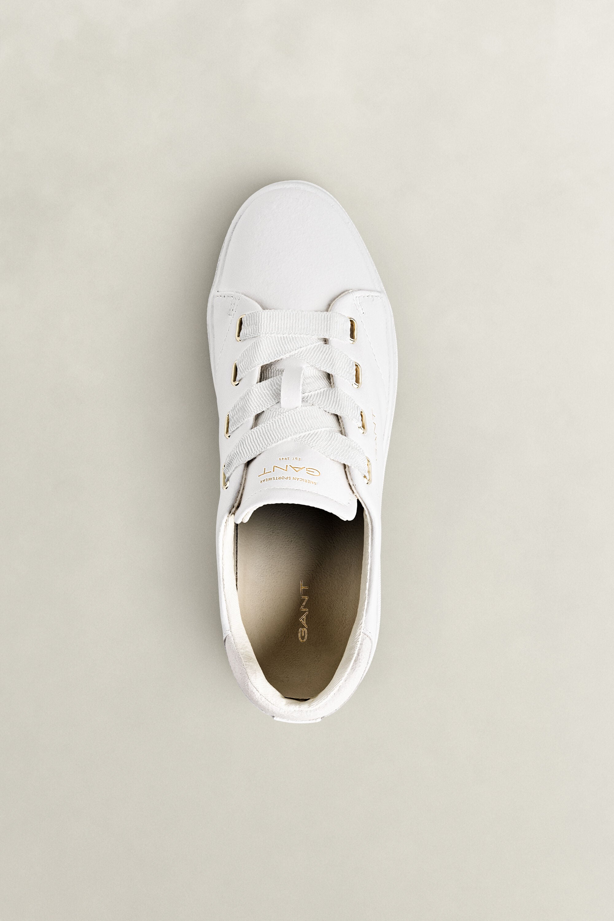 Avona Leather Sneakers
