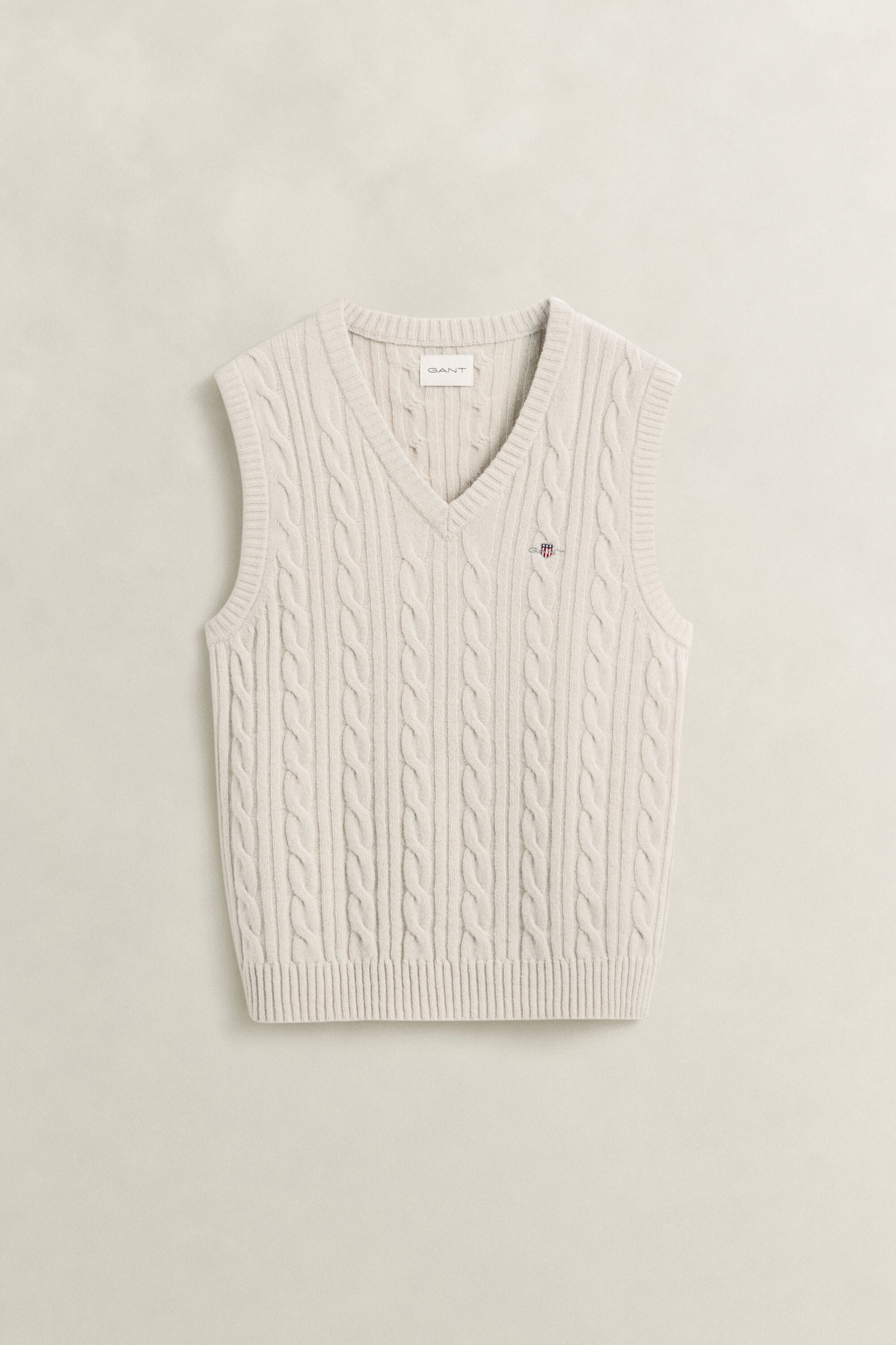 Lambswool Cable Knit Vest