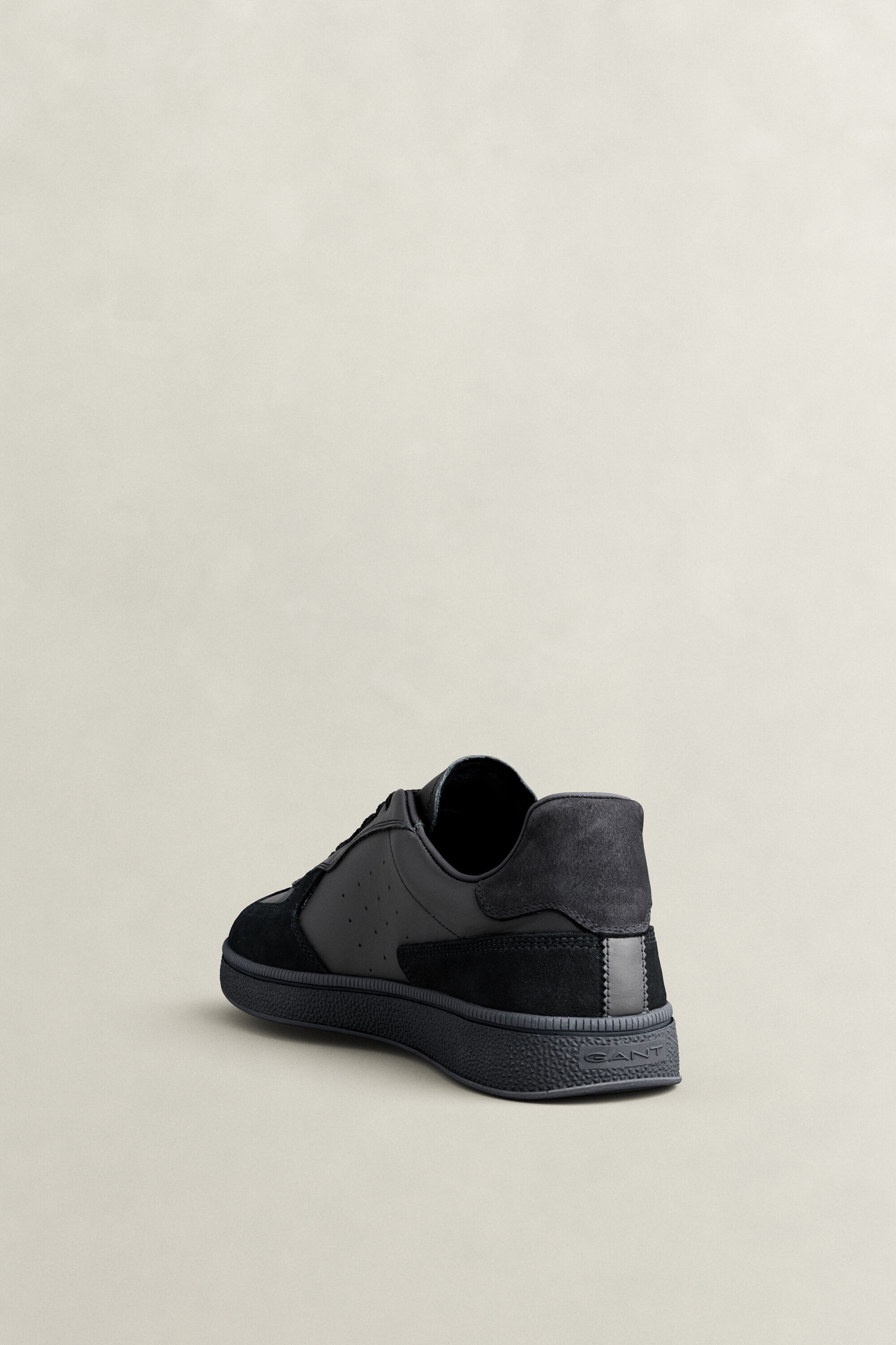Cuzmo Leather Suede Sneakers