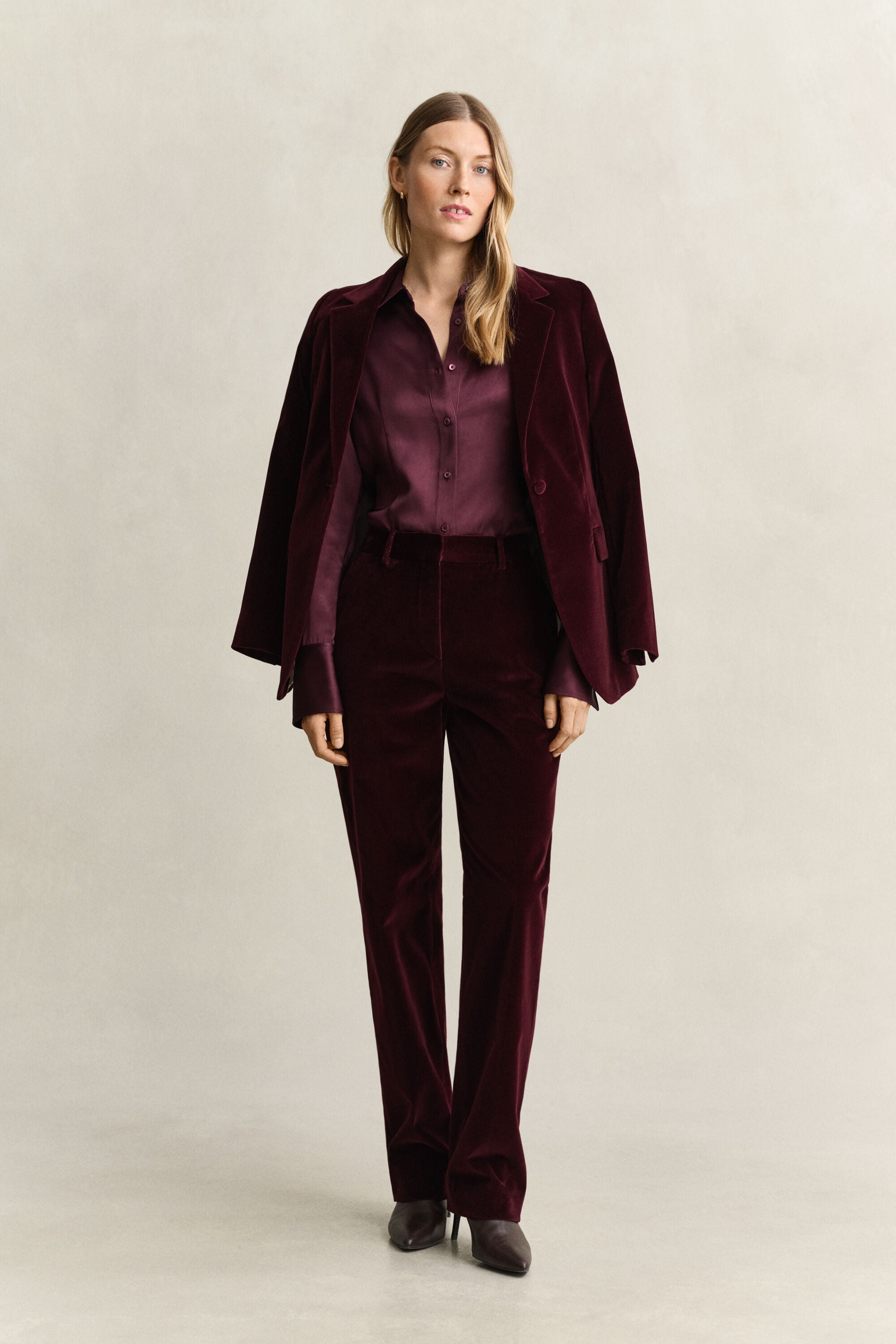 Slim Shirt — DARKENED WINE