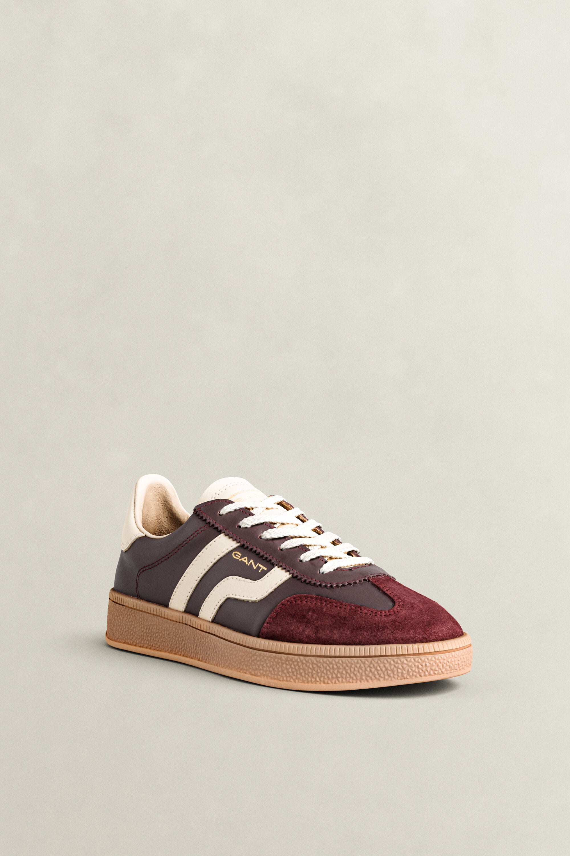 Cuzima Suede Leather Sneakers