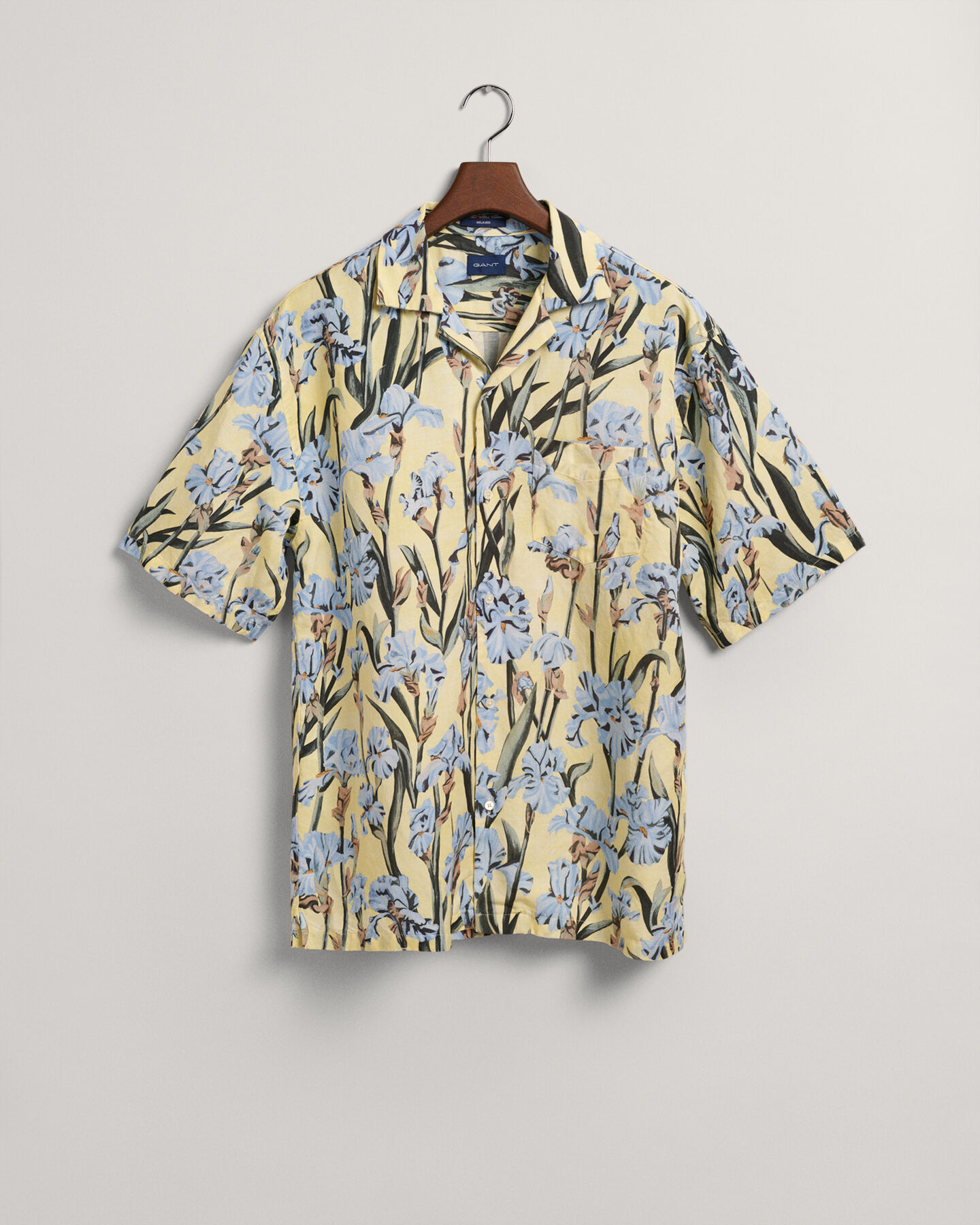 Relaxed Fit Iris Print Linen Lyocell Short Sleeve Shirt