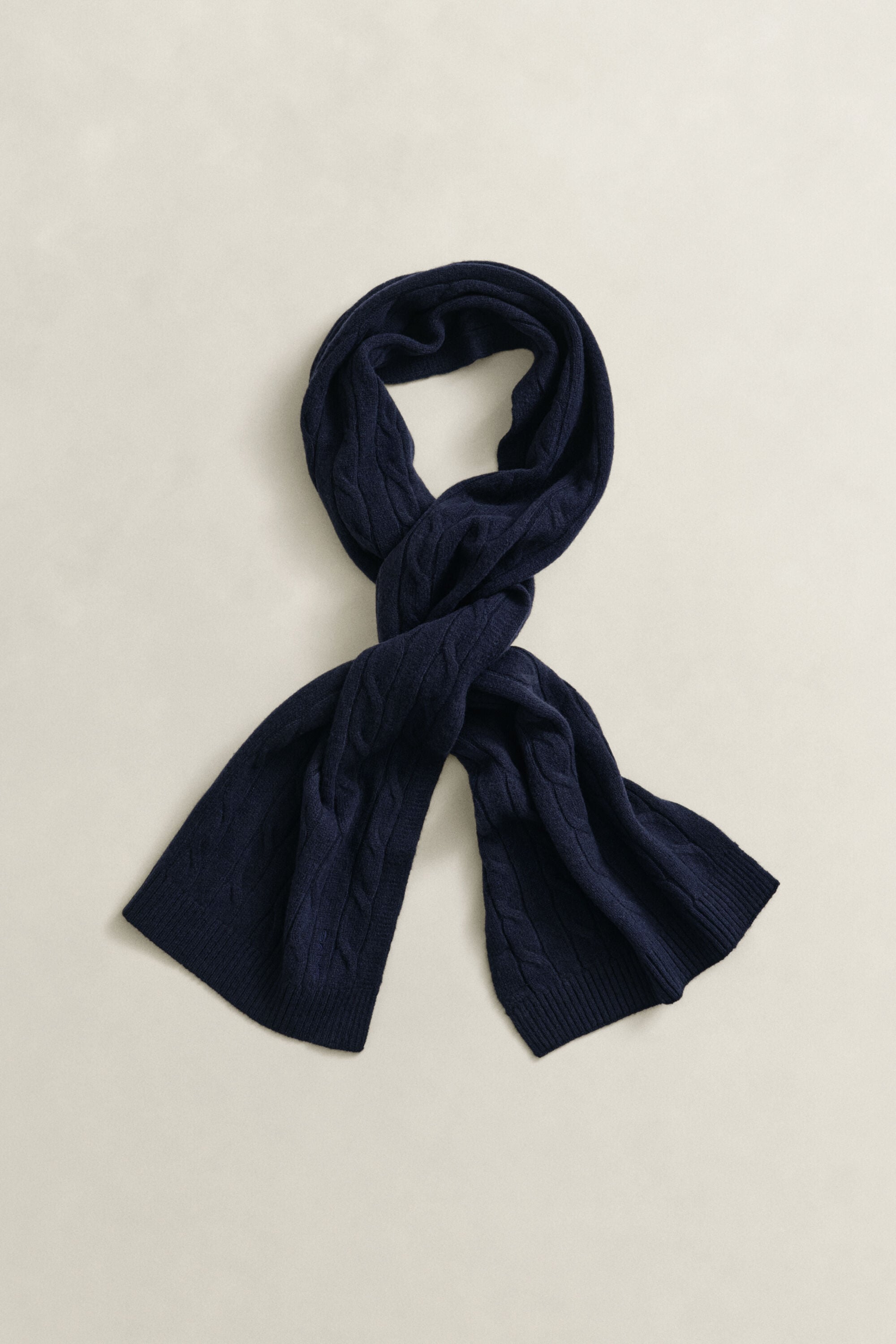 Wool Cable Knit Scarf
