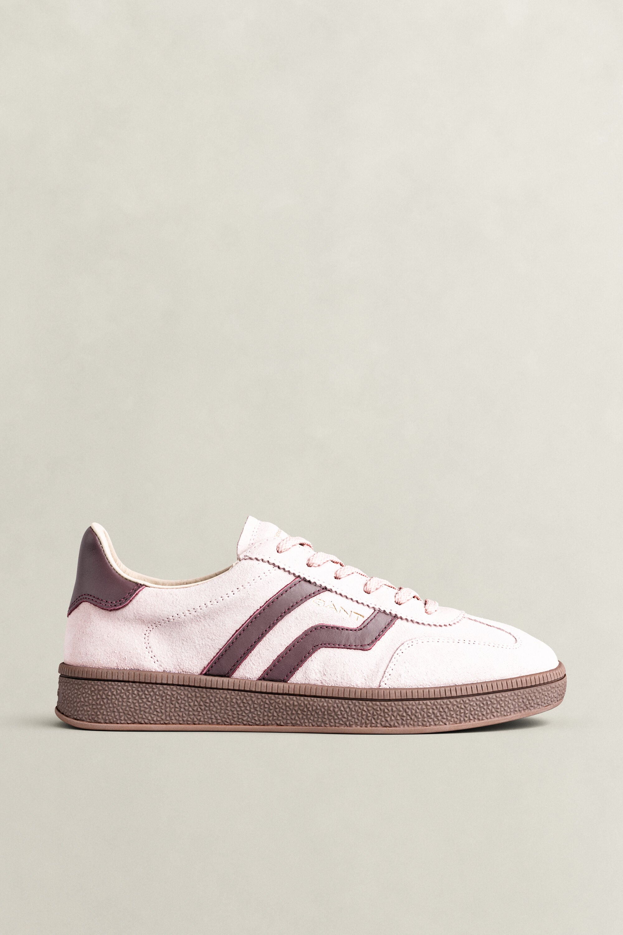 Cuzima Suede Sneakers