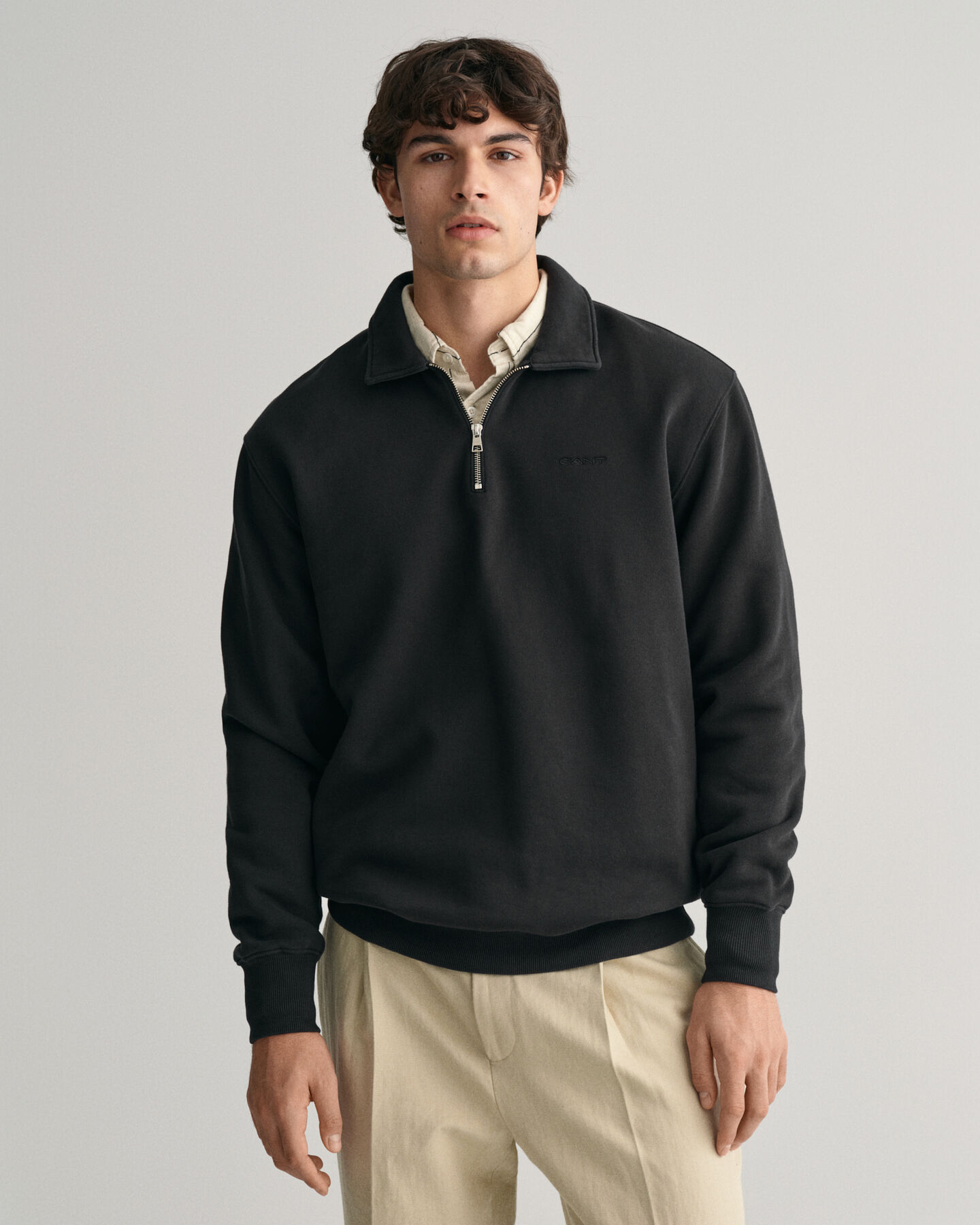 GANT Logo Half-Zip Sweatshirt