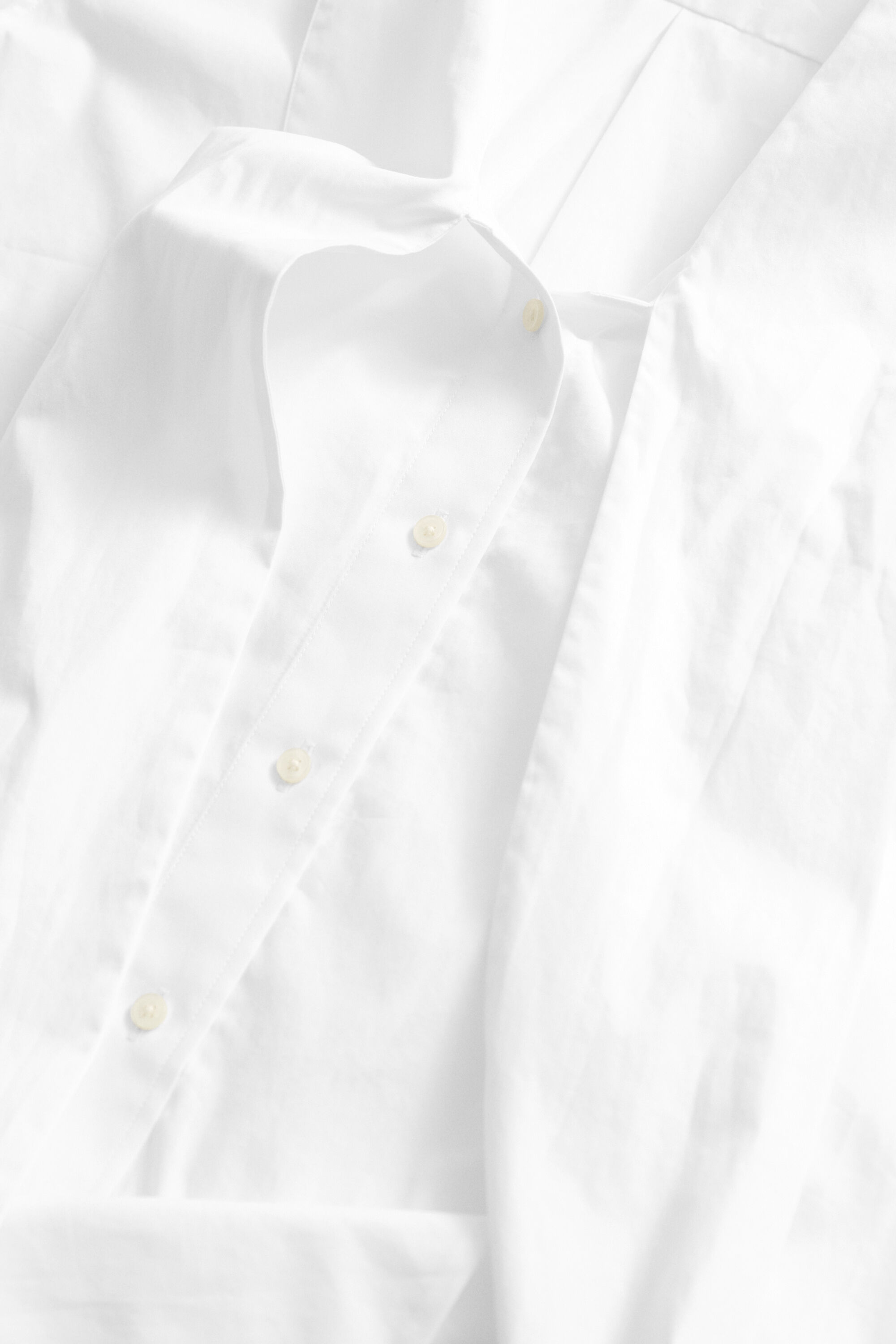 Poplin Bow Tie Shirt