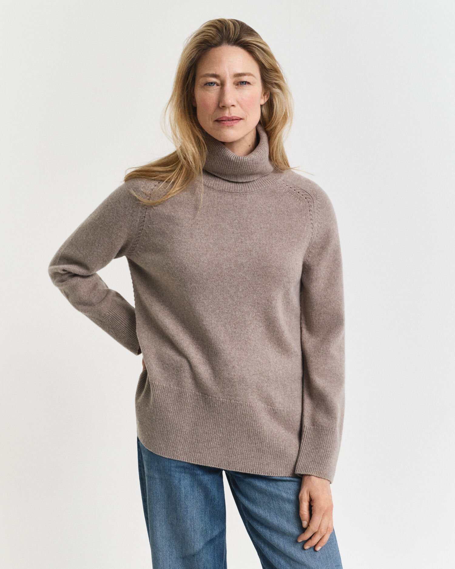 Soft Wool Cashmere Blend Turtleneck Sweater