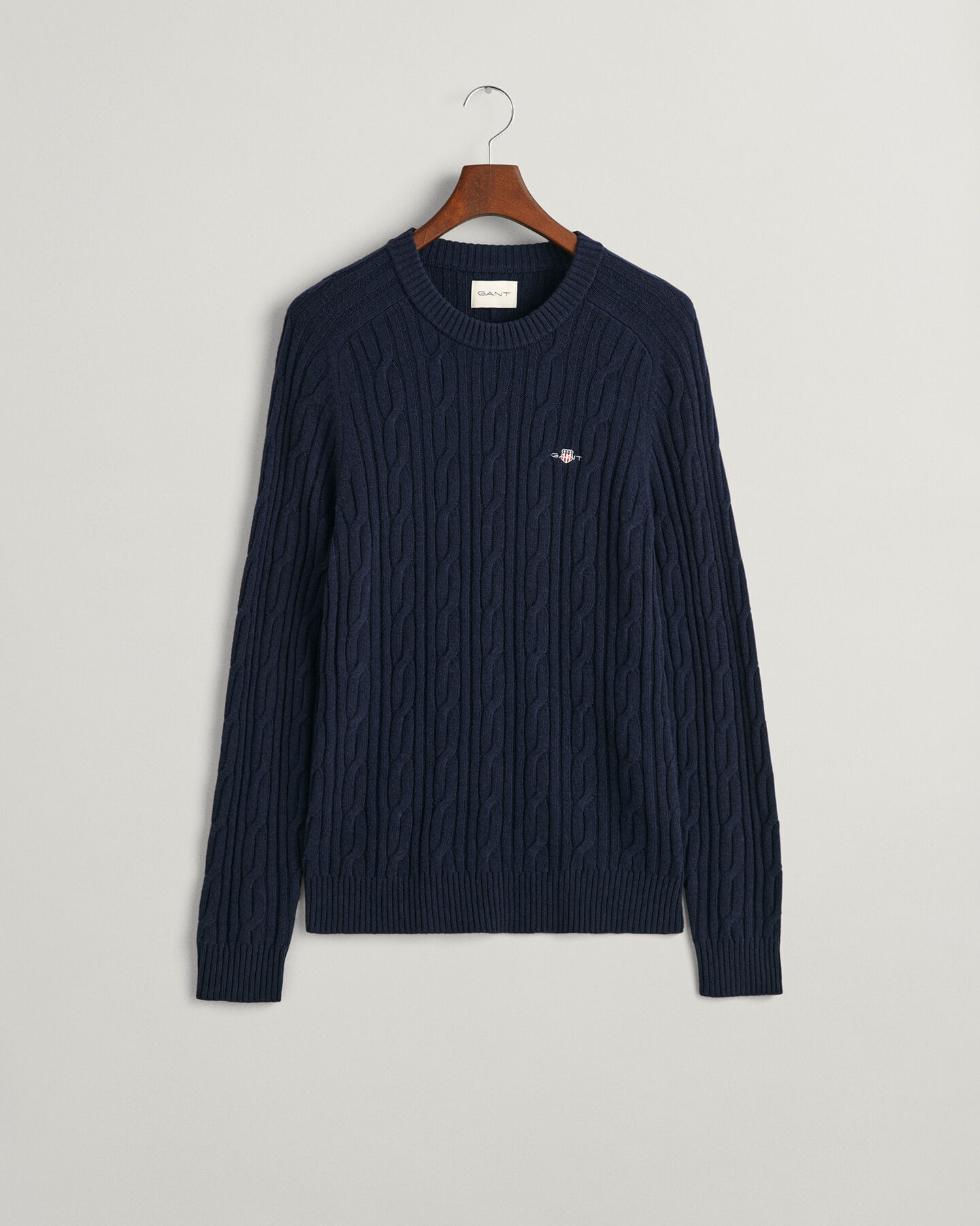 Lambswool Cable Knit Crew Neck Sweater