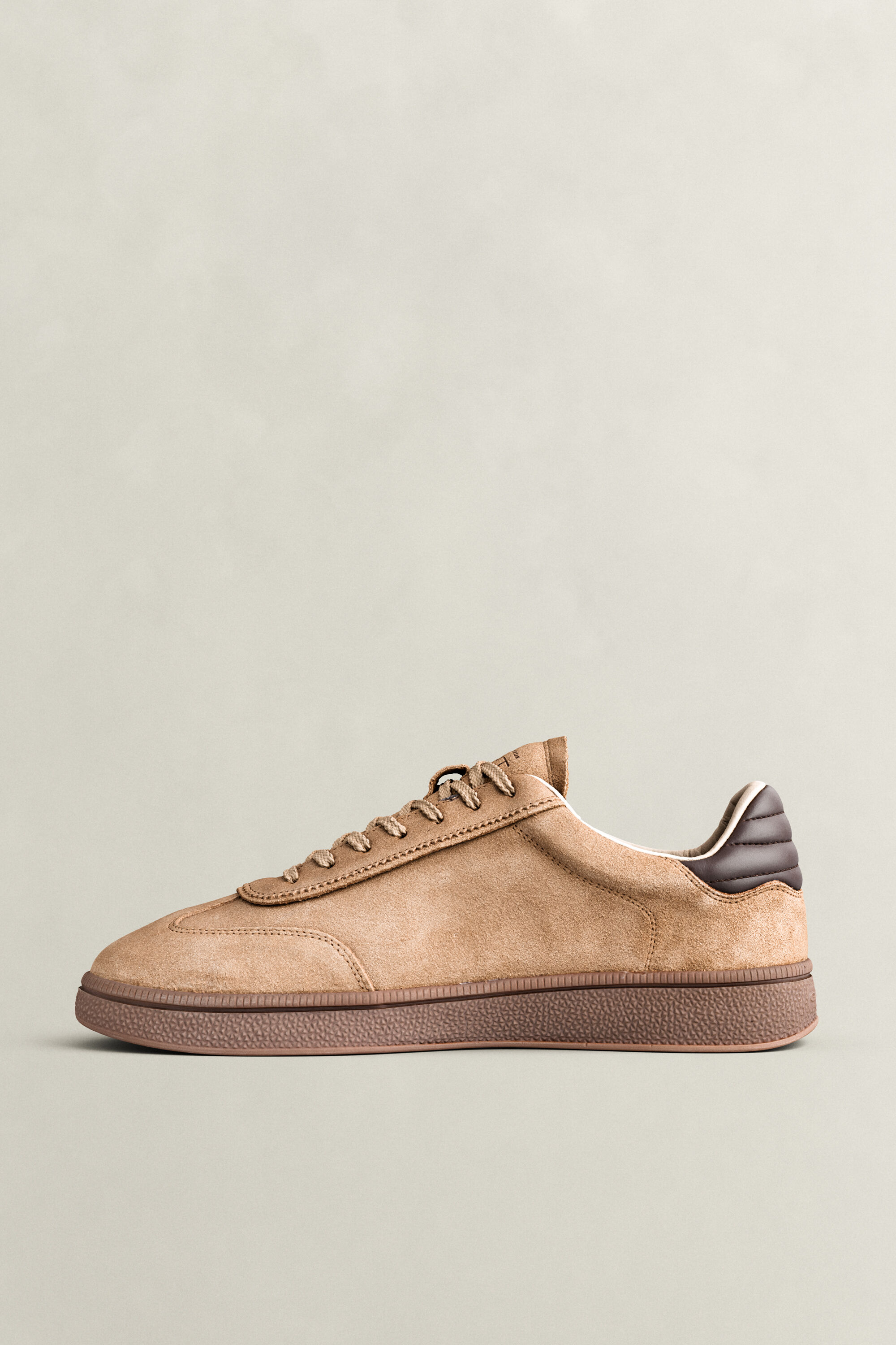 Cuzmo Suede Sneakers