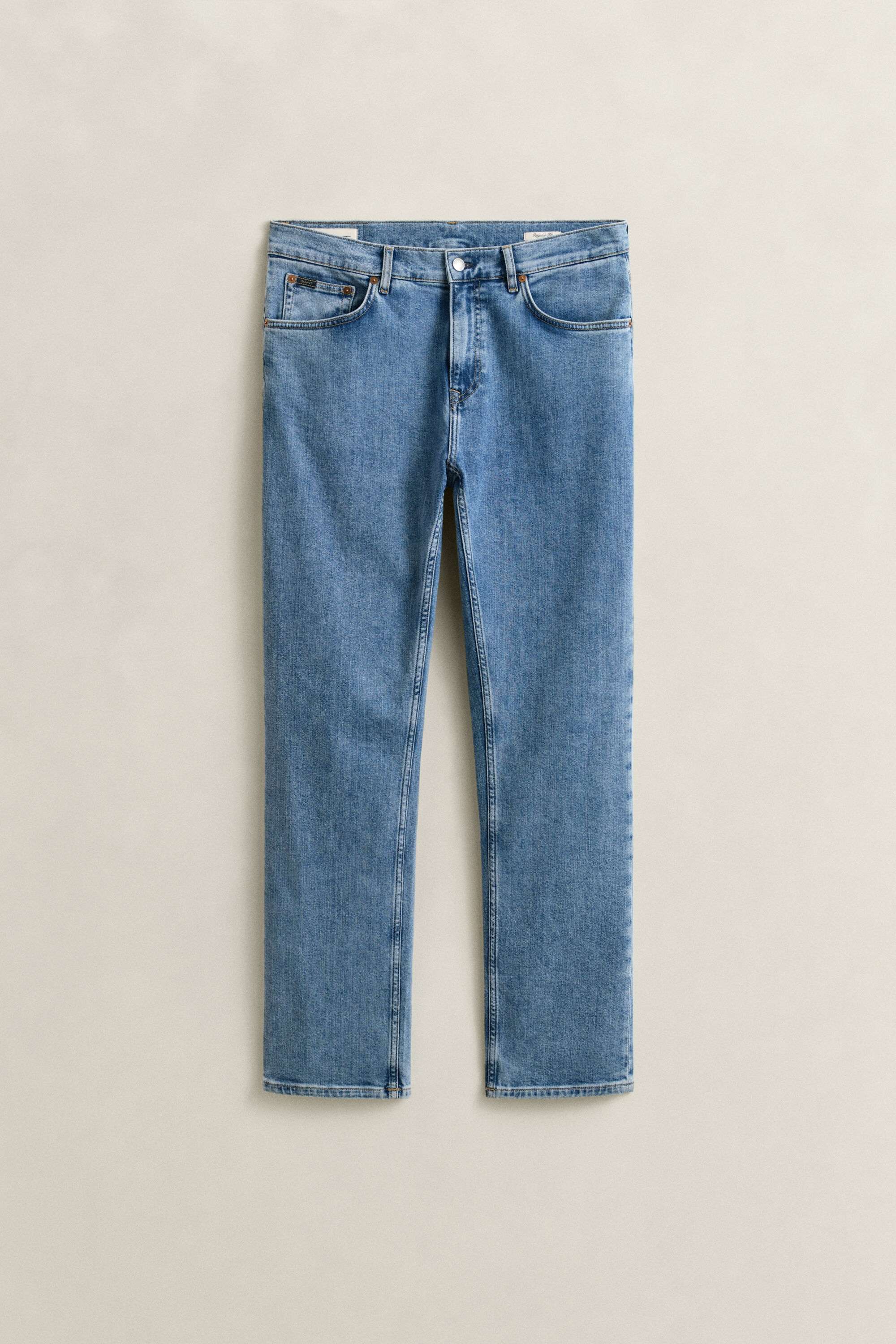 Regular Fit Clean Wash Jeans