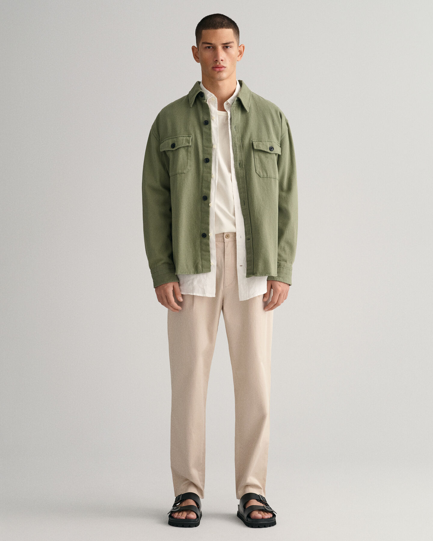 Slim Fit Fit Pleated Twill Chinos