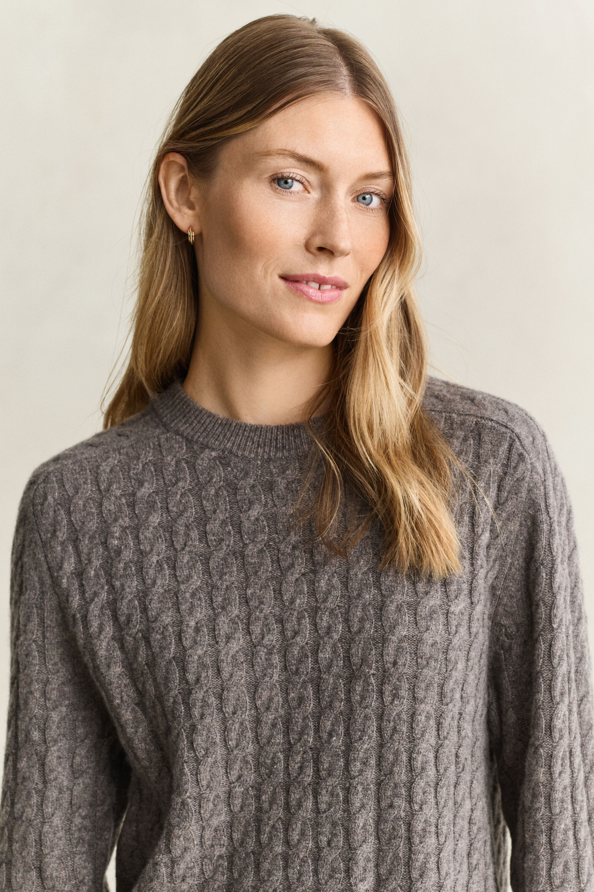 Wool Cashmere Cable Knit Sweater
