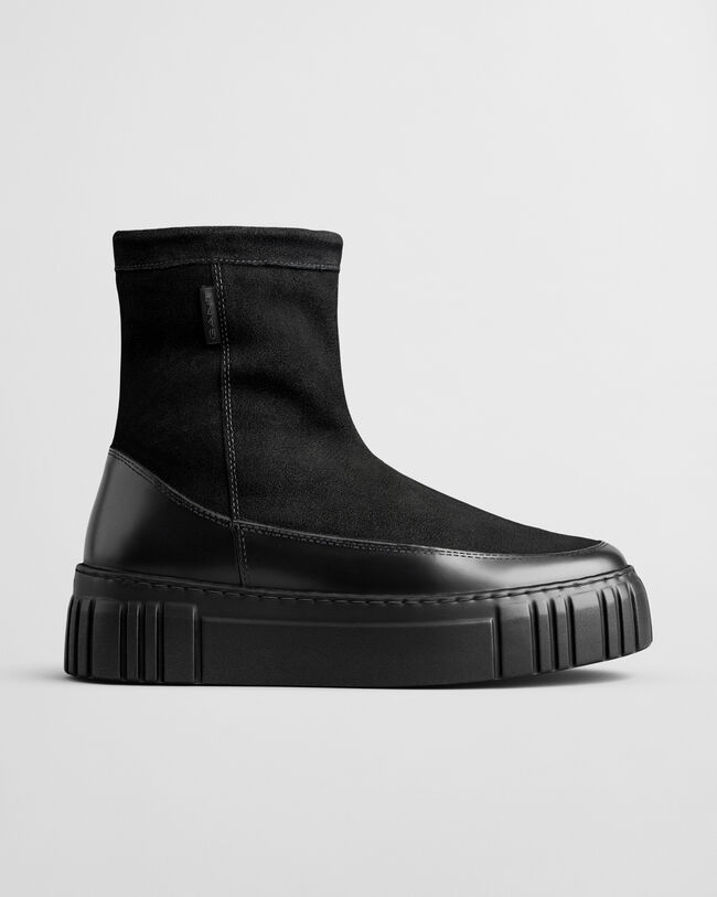 Snowmont Suede Boots