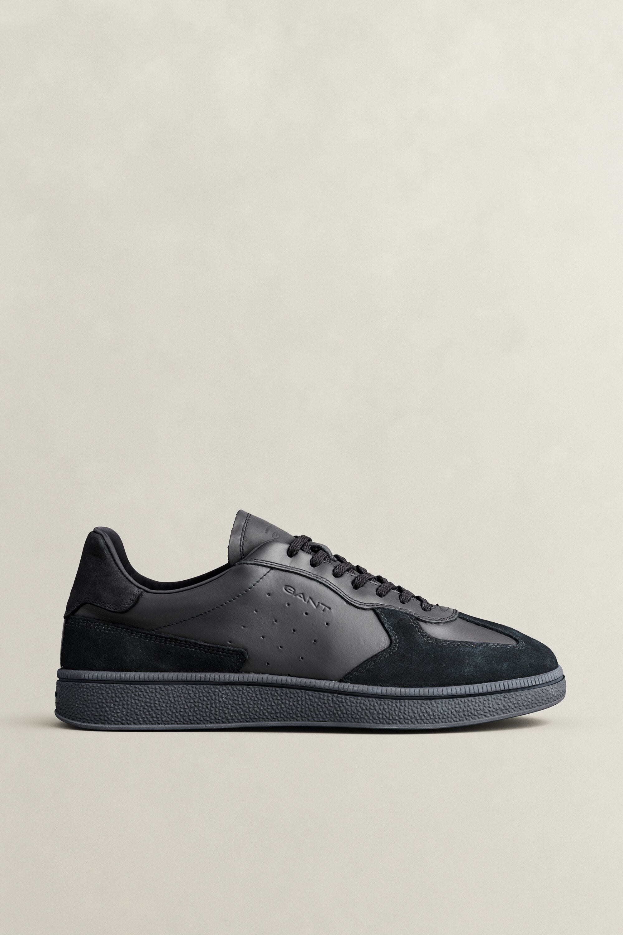 Cuzmo Leather Suede Sneakers
