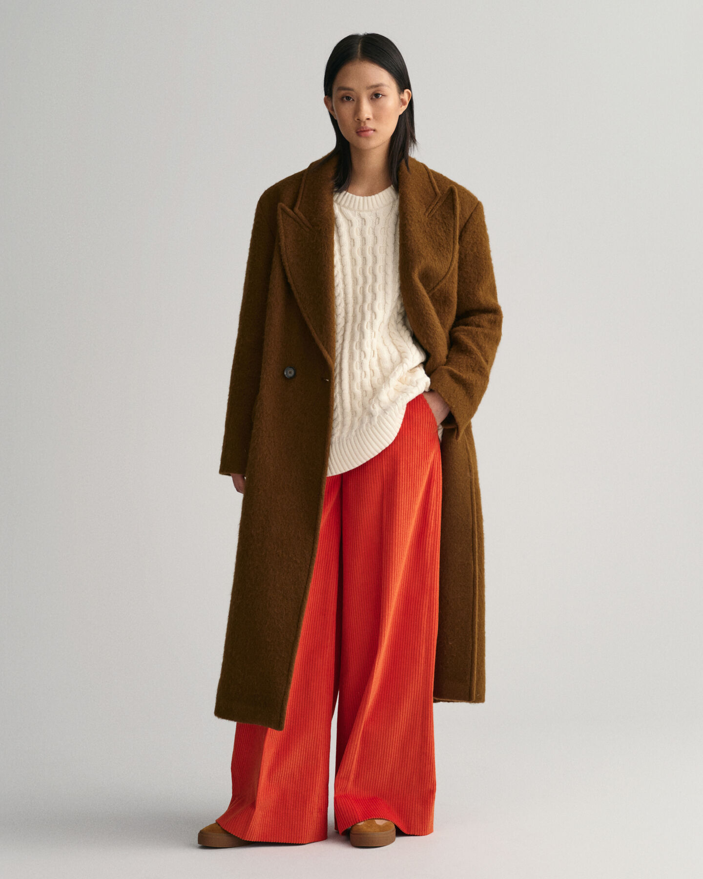 Oversized Cable Knit Crew Neck Sweater