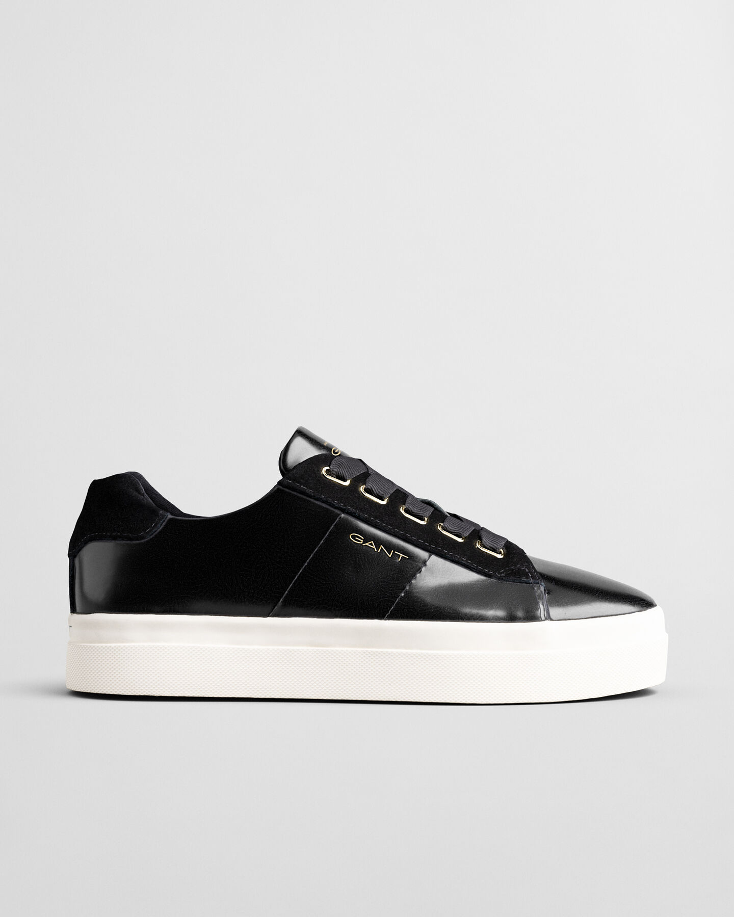 Avona Naplack Leather Sneakers