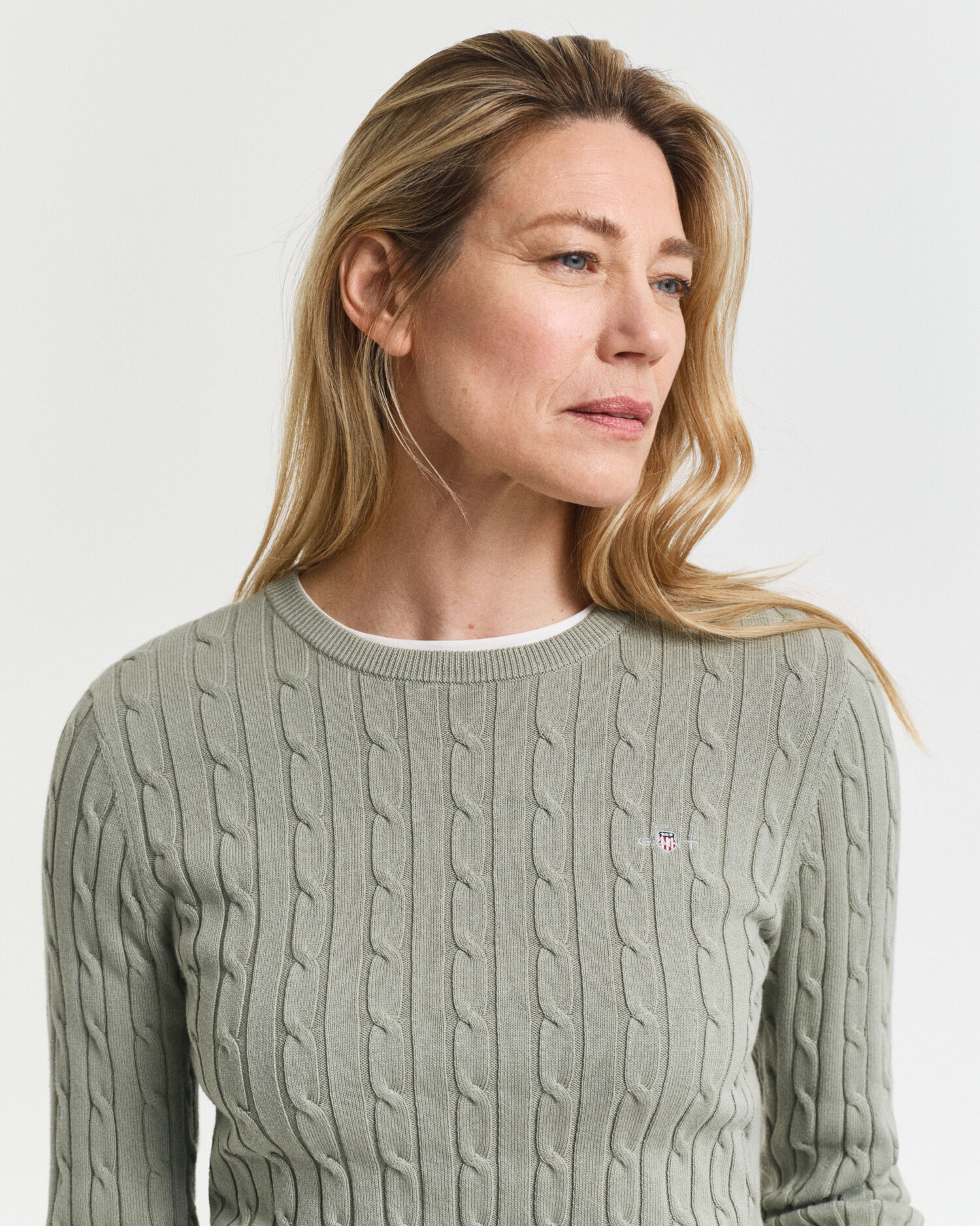 Cable Knit Crew Neck Sweater