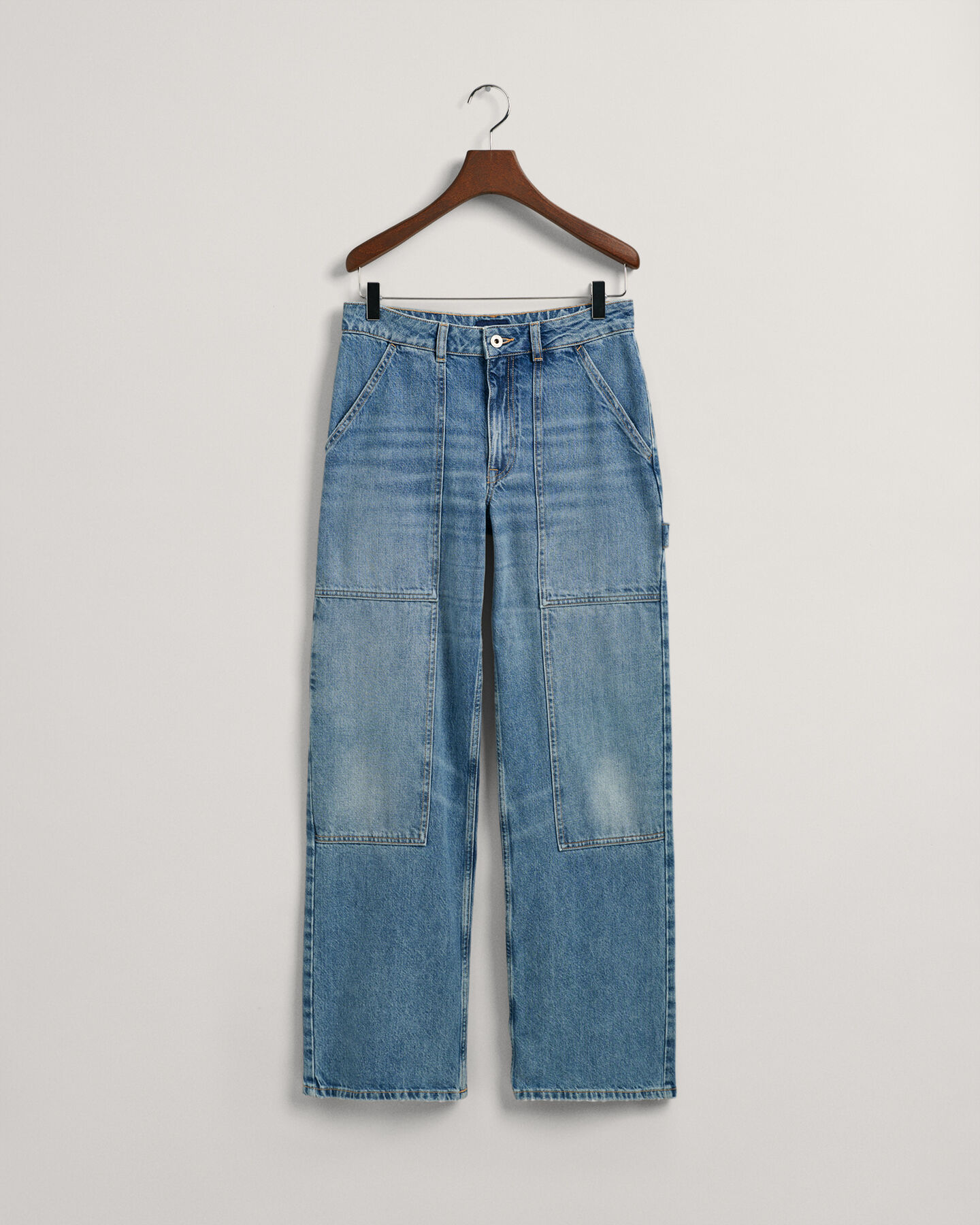 Wide Leg Cargo Jeans