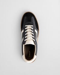 Cuzima Leather Sneakers