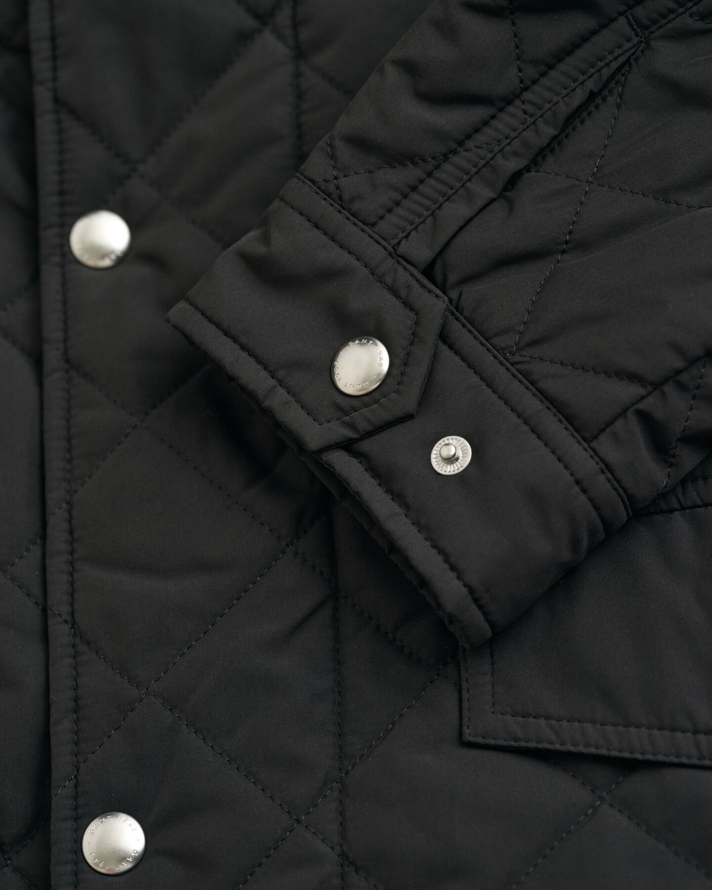 Quilted Windcheater Mid-Length Jacket