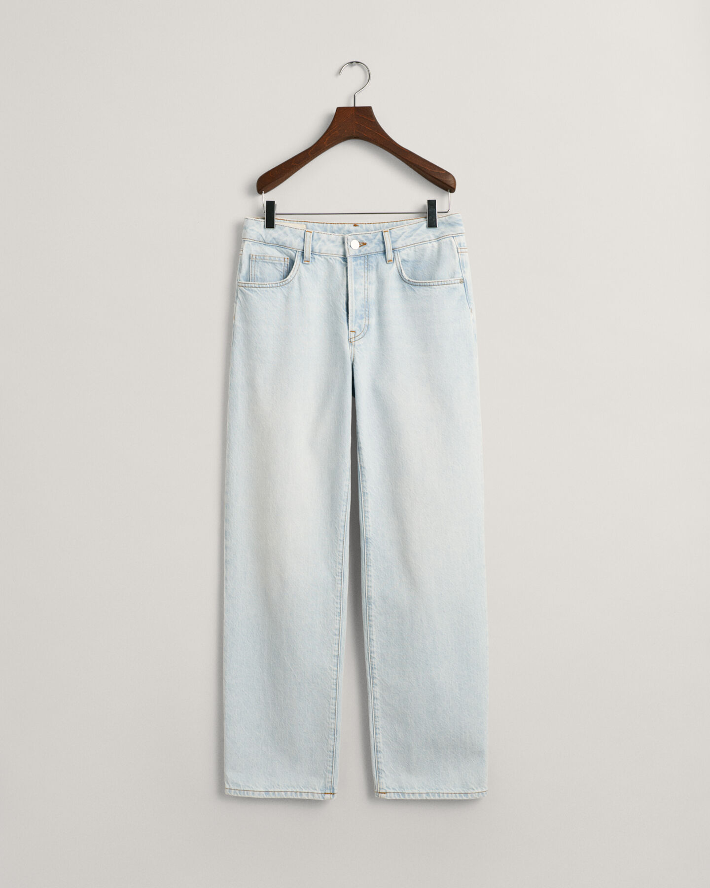 Straight Leg Rigid Jeans