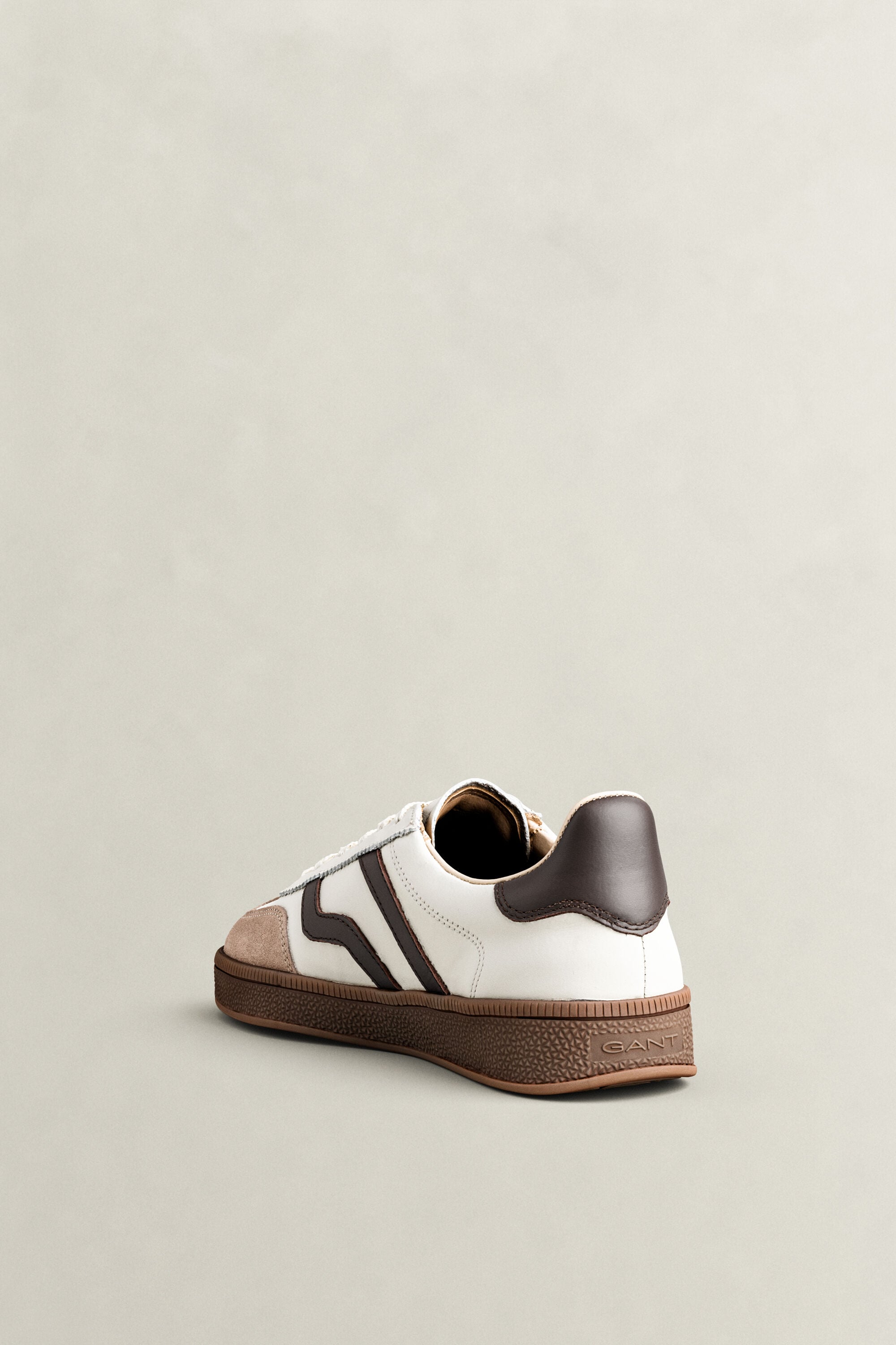 Cuzima Suede Leather Sneakers