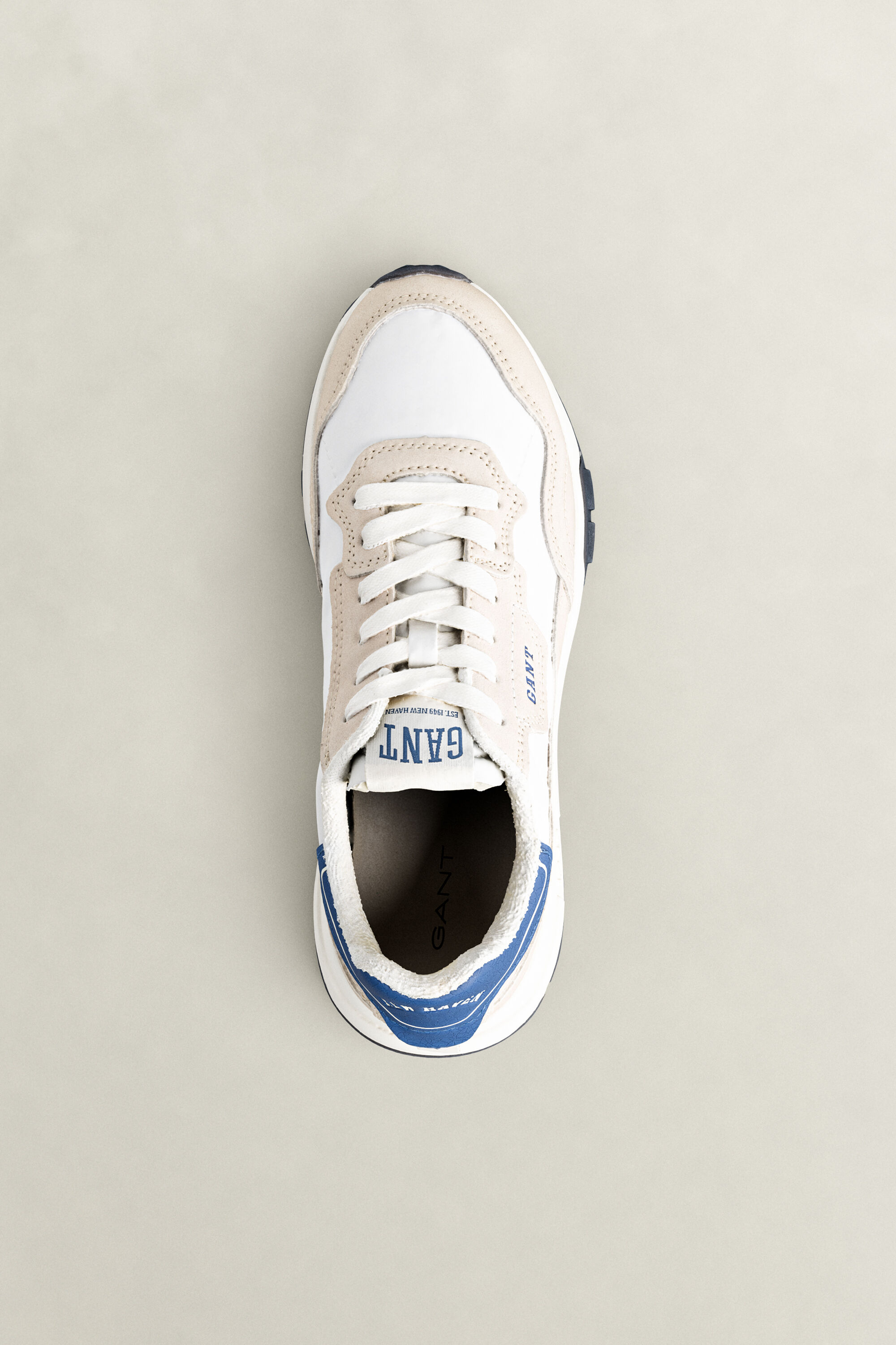 Youtron Sneakers — PUTTY