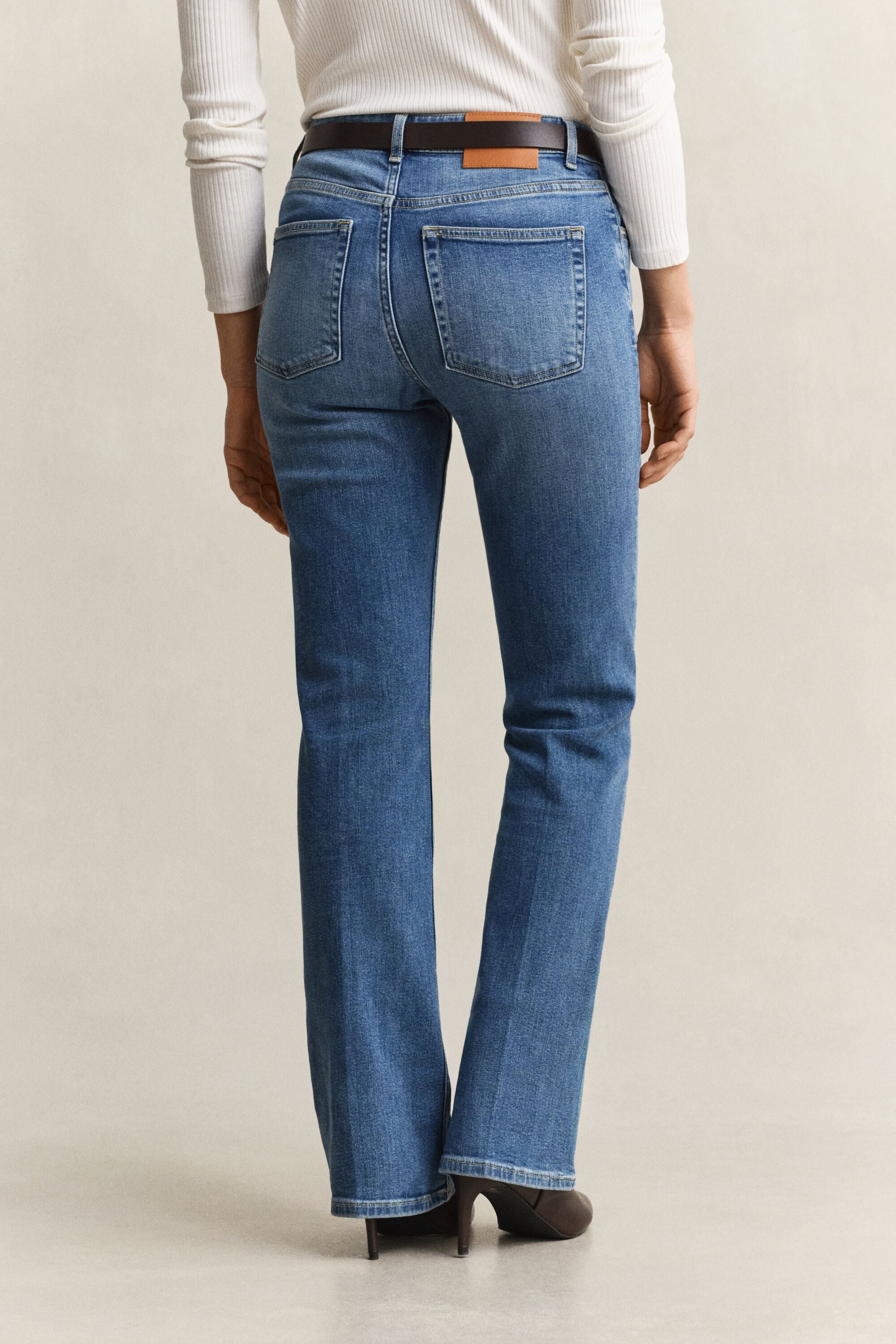 Slim Flared Stretch Jeans