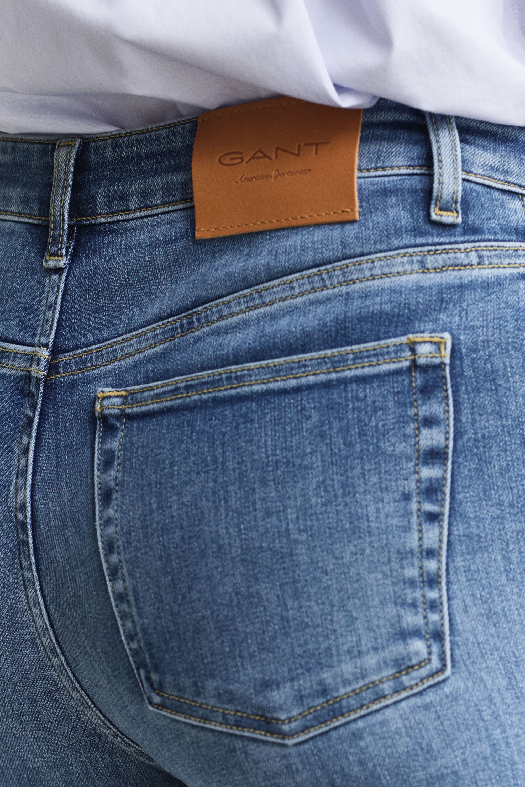 Cropped Stretch Jeans